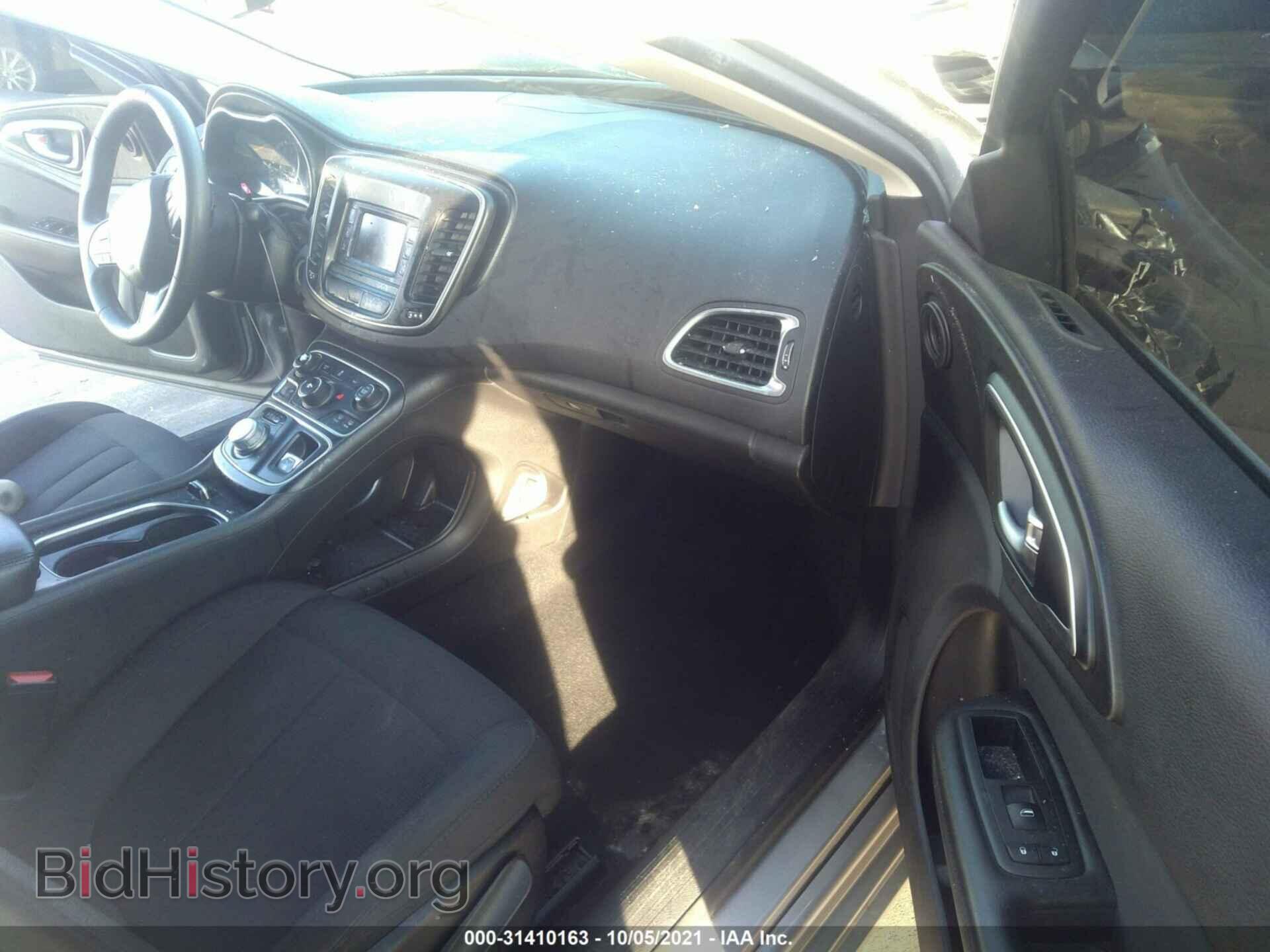 2015 CHRYSLER 200 - VIN: 1C3CCCAB1FN737729 - Фото 5