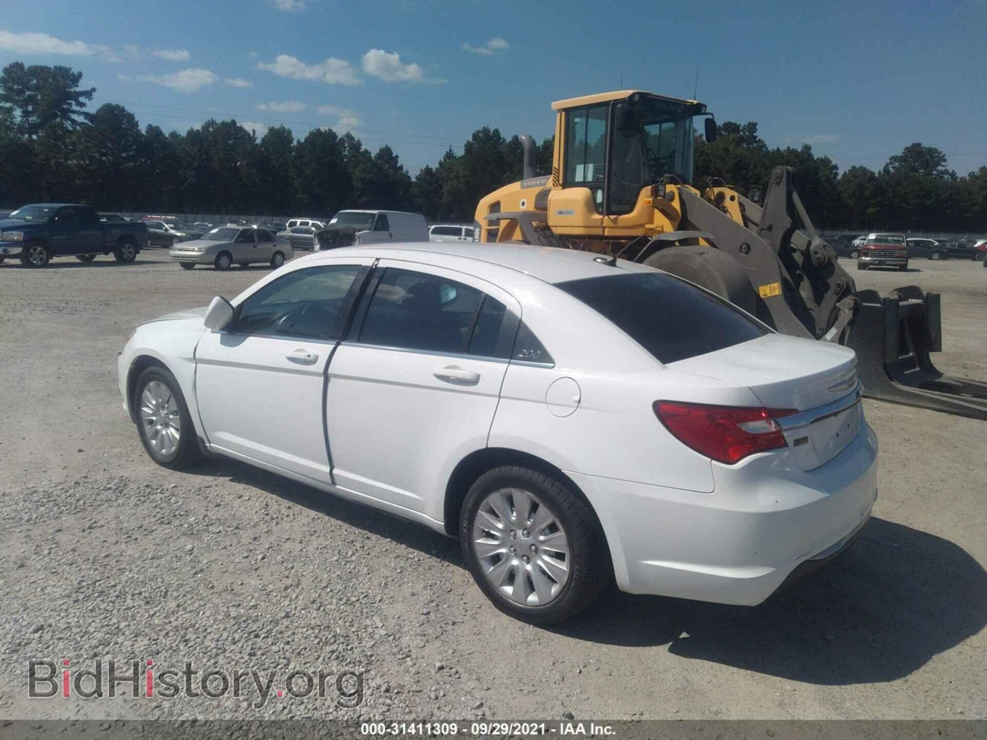 2012 CHRYSLER 200 - VIN: 1C3CCBAG9CN155251 - Фото 3