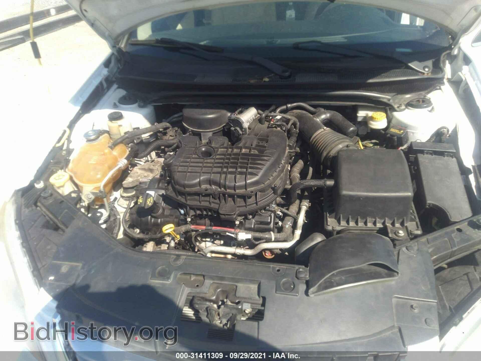 2012 CHRYSLER 200 - VIN: 1C3CCBAG9CN155251 - Фото 10