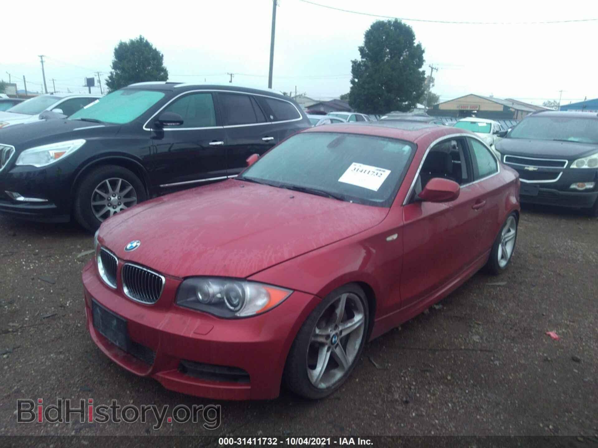 2011 BMW 1 SERIES - VIN: WBAUC9C59BVM10660 - Фото 2