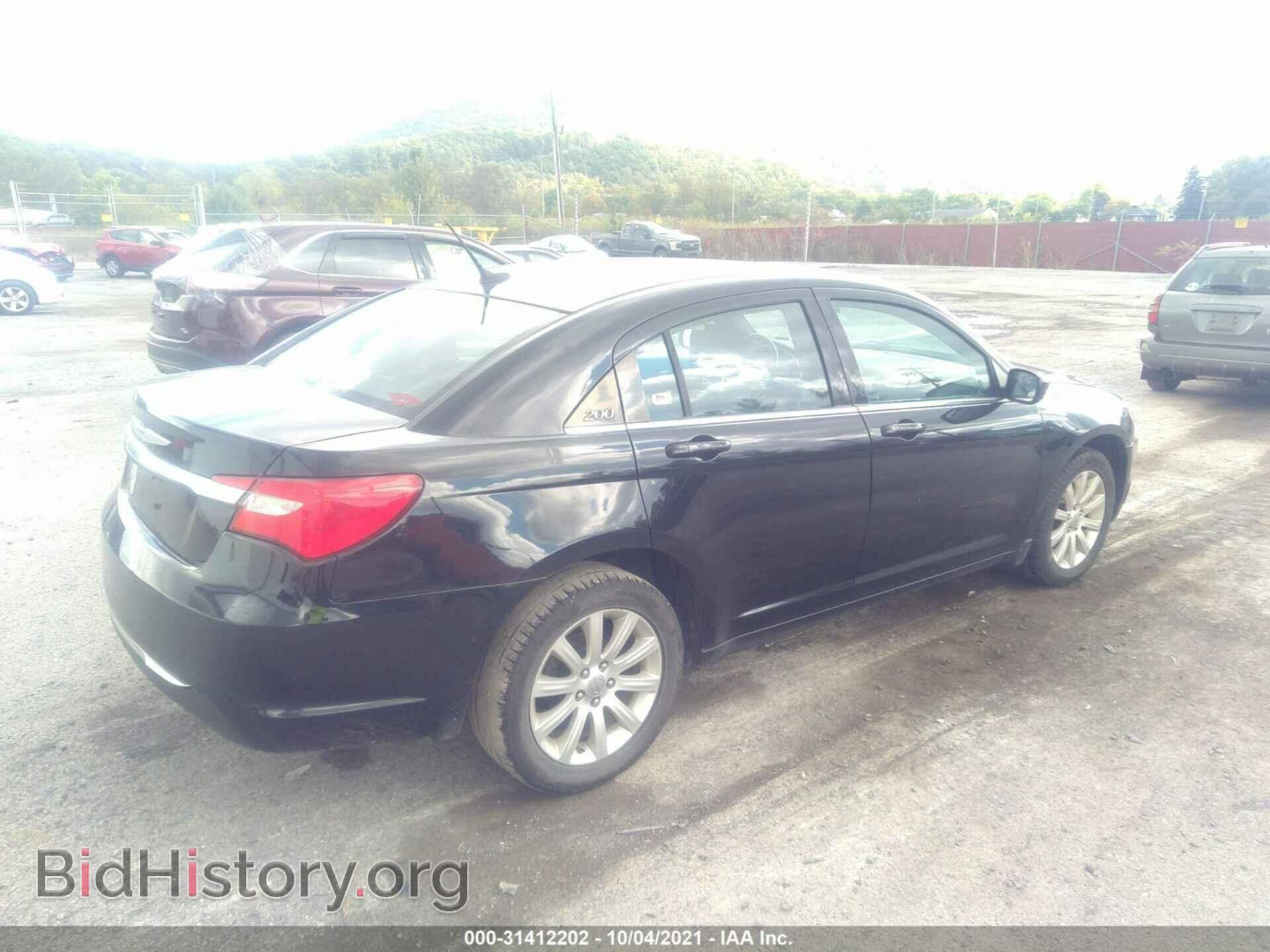 2013 CHRYSLER 200 - VIN: 1C3CCBBB9DN516286 - Фото 4
