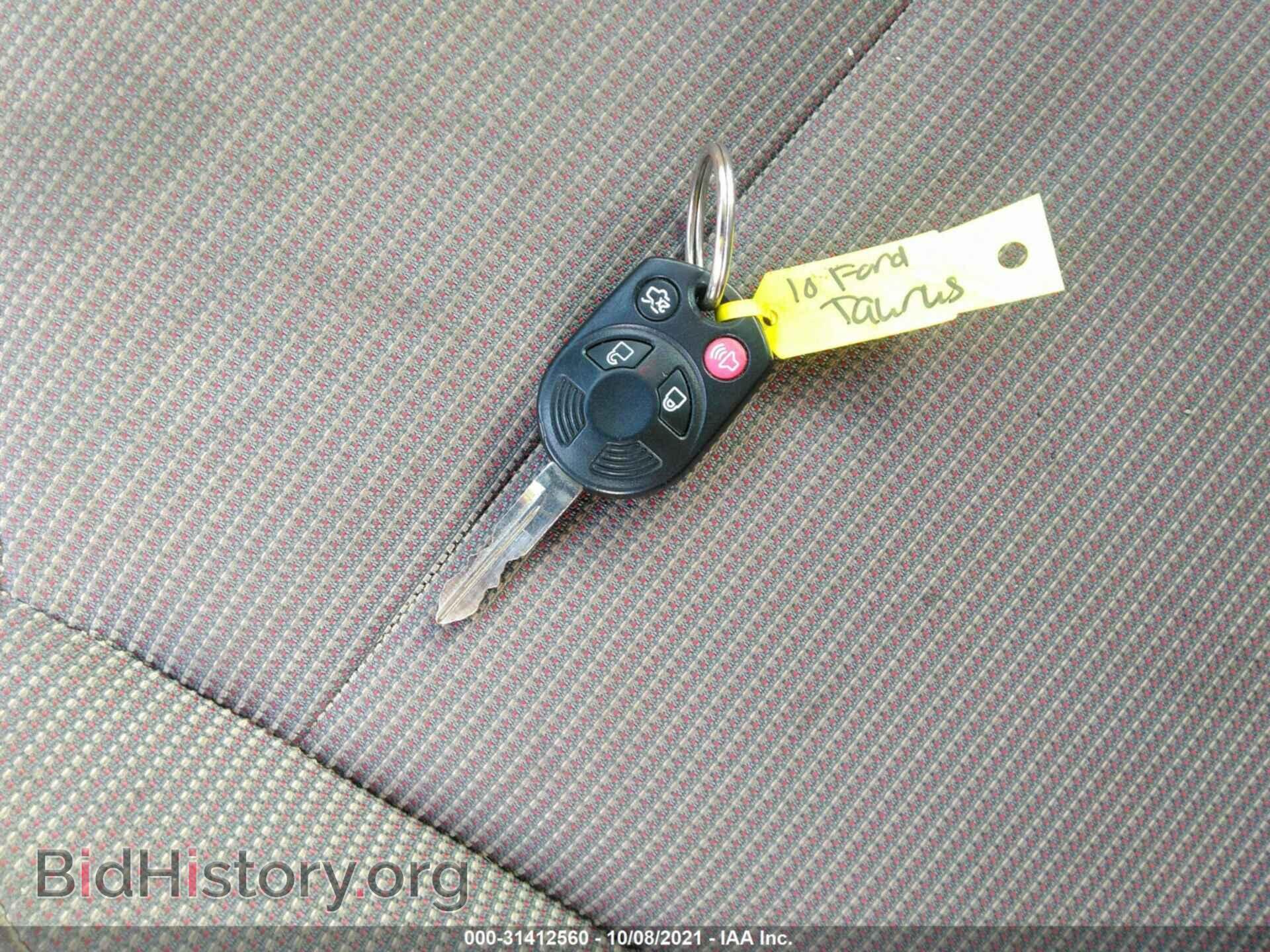 2010 FORD TAURUS - VIN: 1FAHP2EW7AG123106 - Фото 11