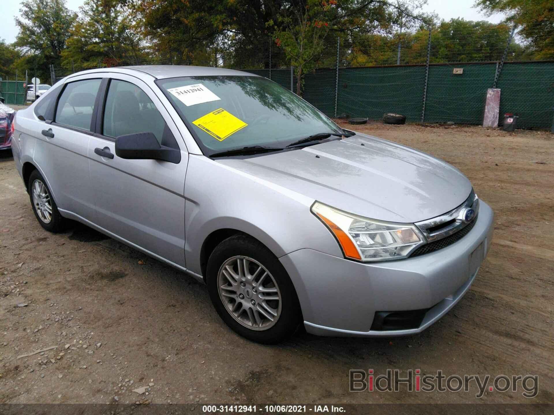 Photo 1FAHP3FN7AW261293 - FORD FOCUS 2010