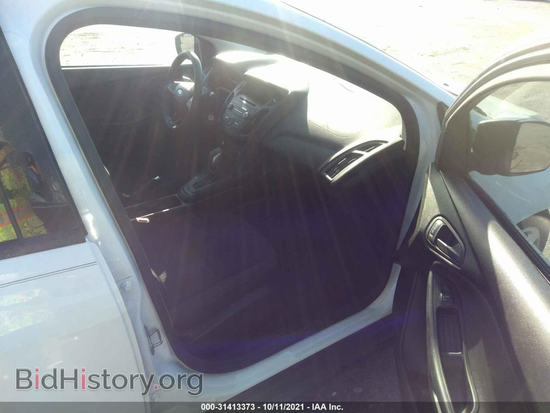 2016 FORD FOCUS - VIN: 1FADP3E29GL343185 - Фото 5