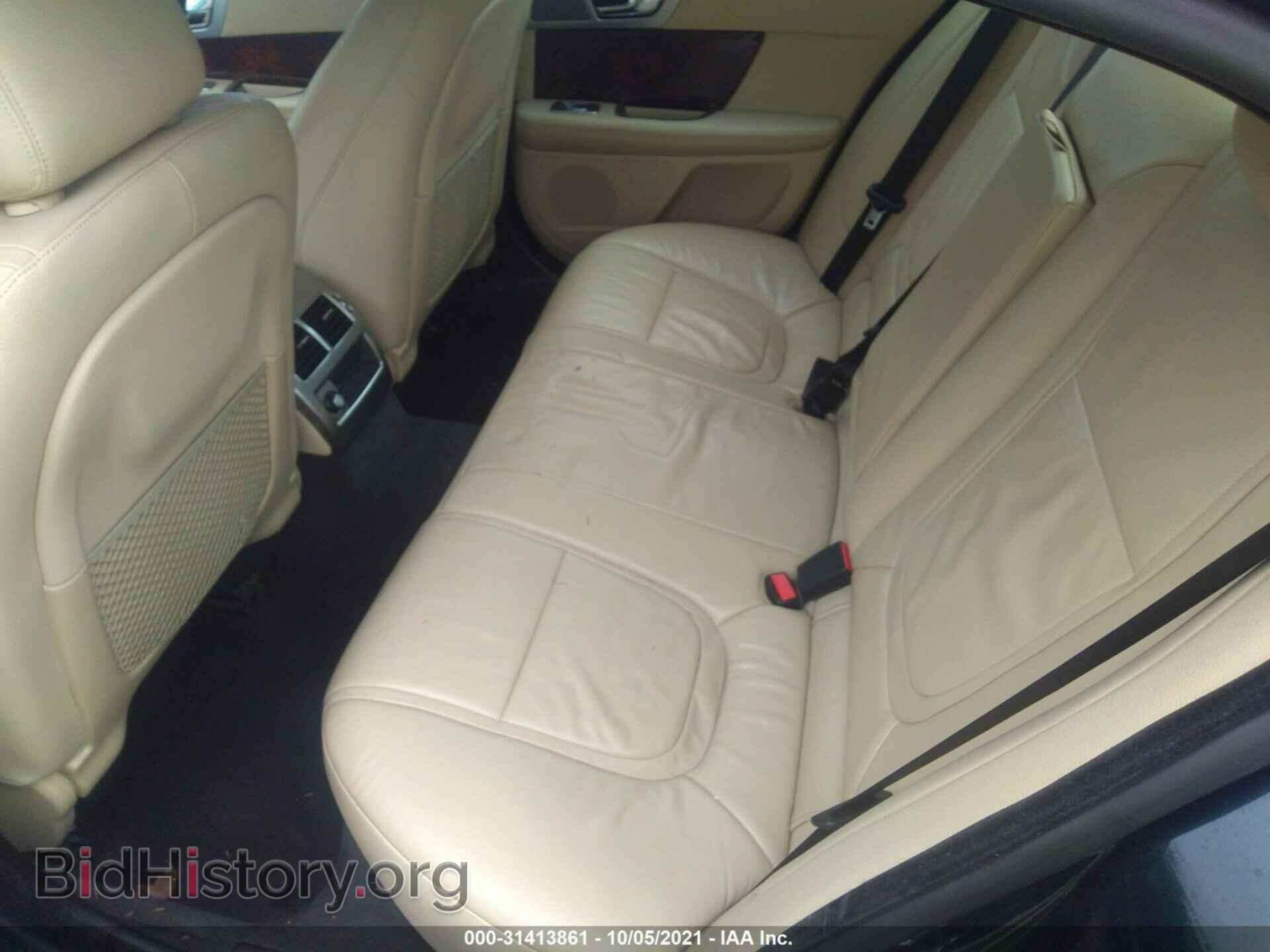 2014 JAGUAR XF - VIN: SAJWJ0EF8E8U21107 - Фото 8