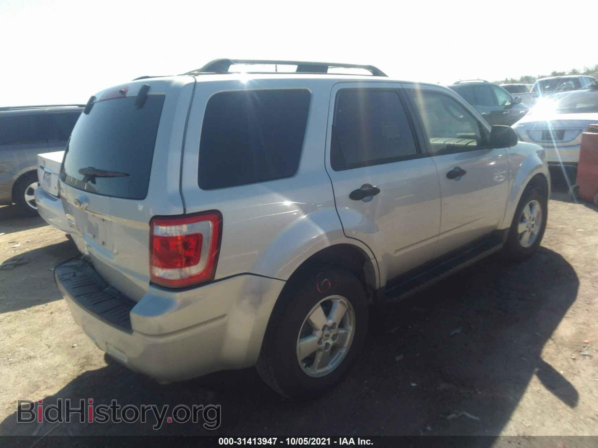 2009 FORD ESCAPE - VIN: 1FMCU03739KB28370 - Фото 4