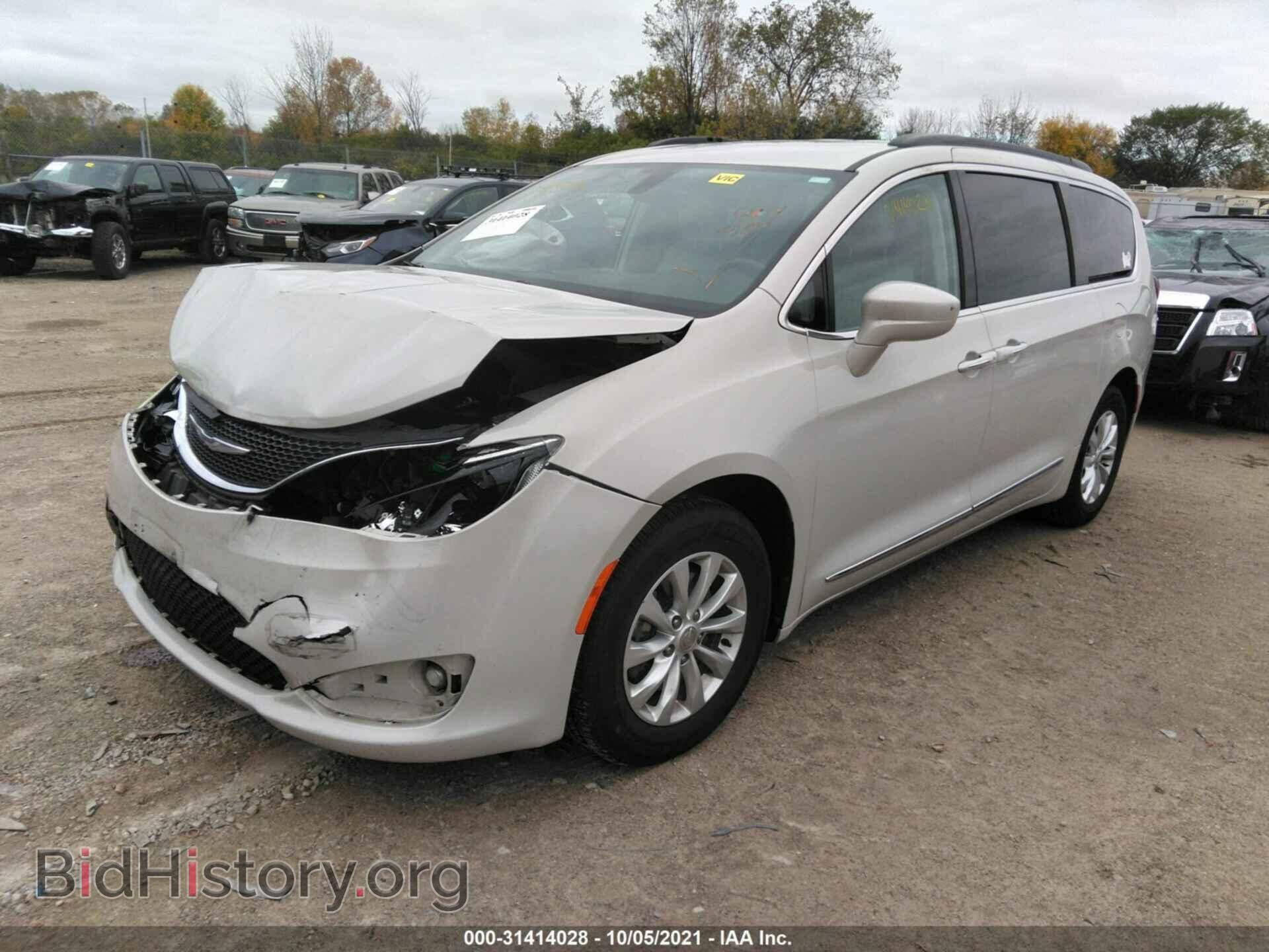 2017 CHRYSLER PACIFICA - VIN: 2C4RC1BG5HR621833 - Photo 2