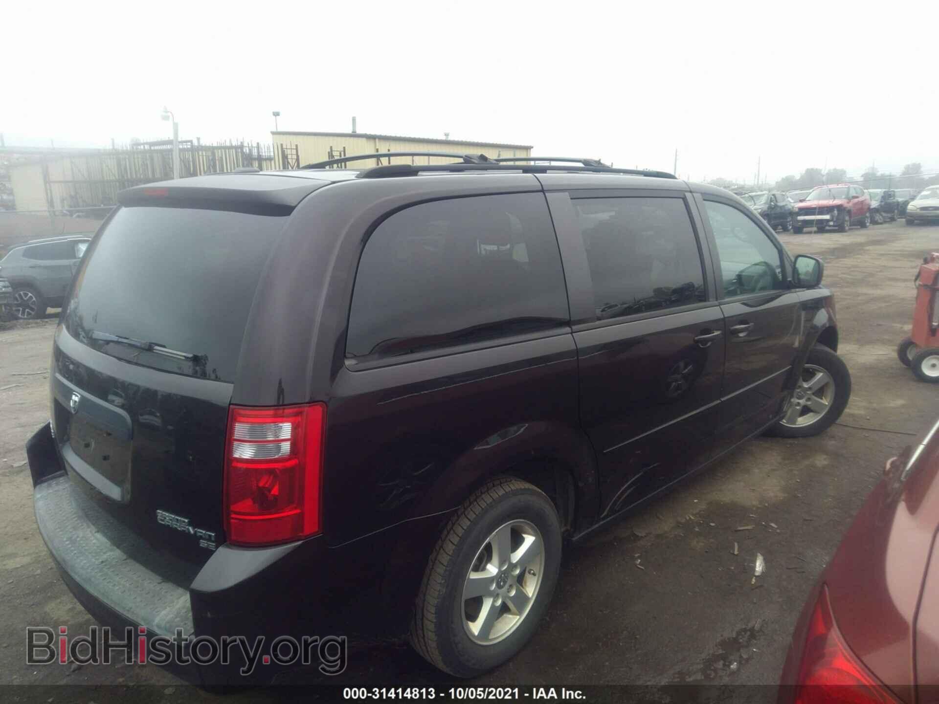 2010 DODGE GRAND CARAVAN - VIN: 2D4RN3D18AR402274 - Фото 4