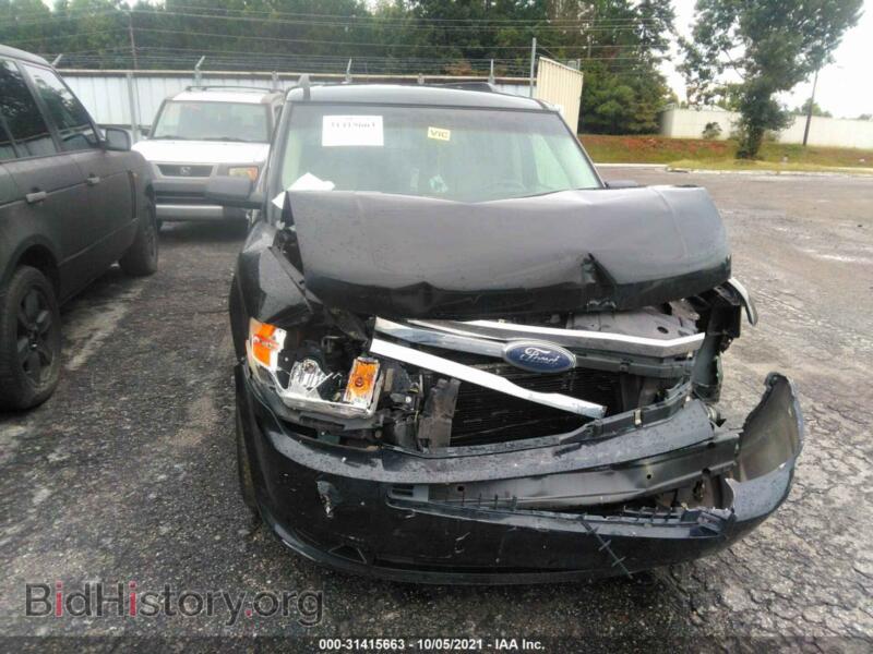 2010 Ford FLEX (VIN 2FMGK5BC6ABA39071) — photo 6 of 11