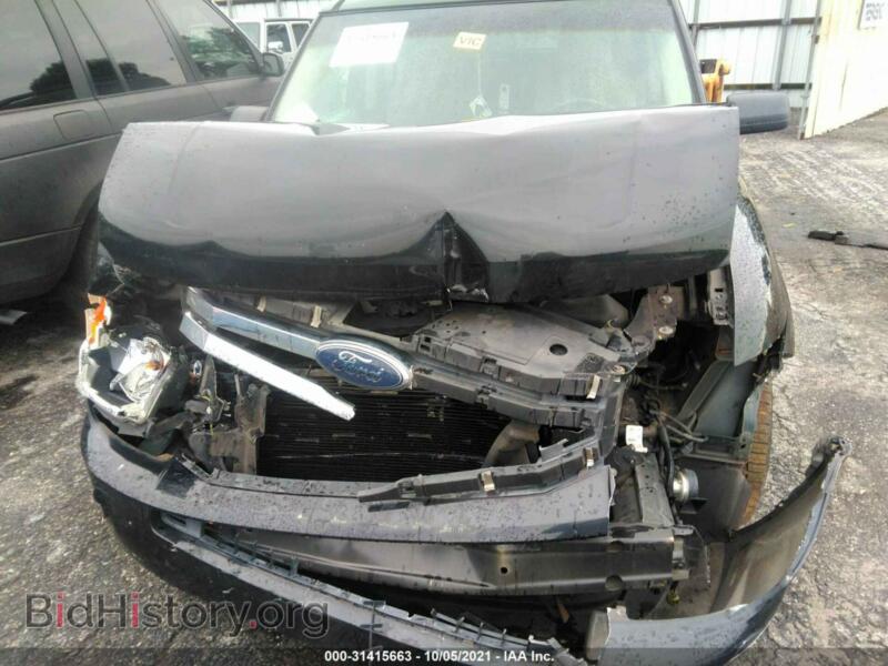 2010 Ford FLEX (VIN 2FMGK5BC6ABA39071) — photo 10 of 11