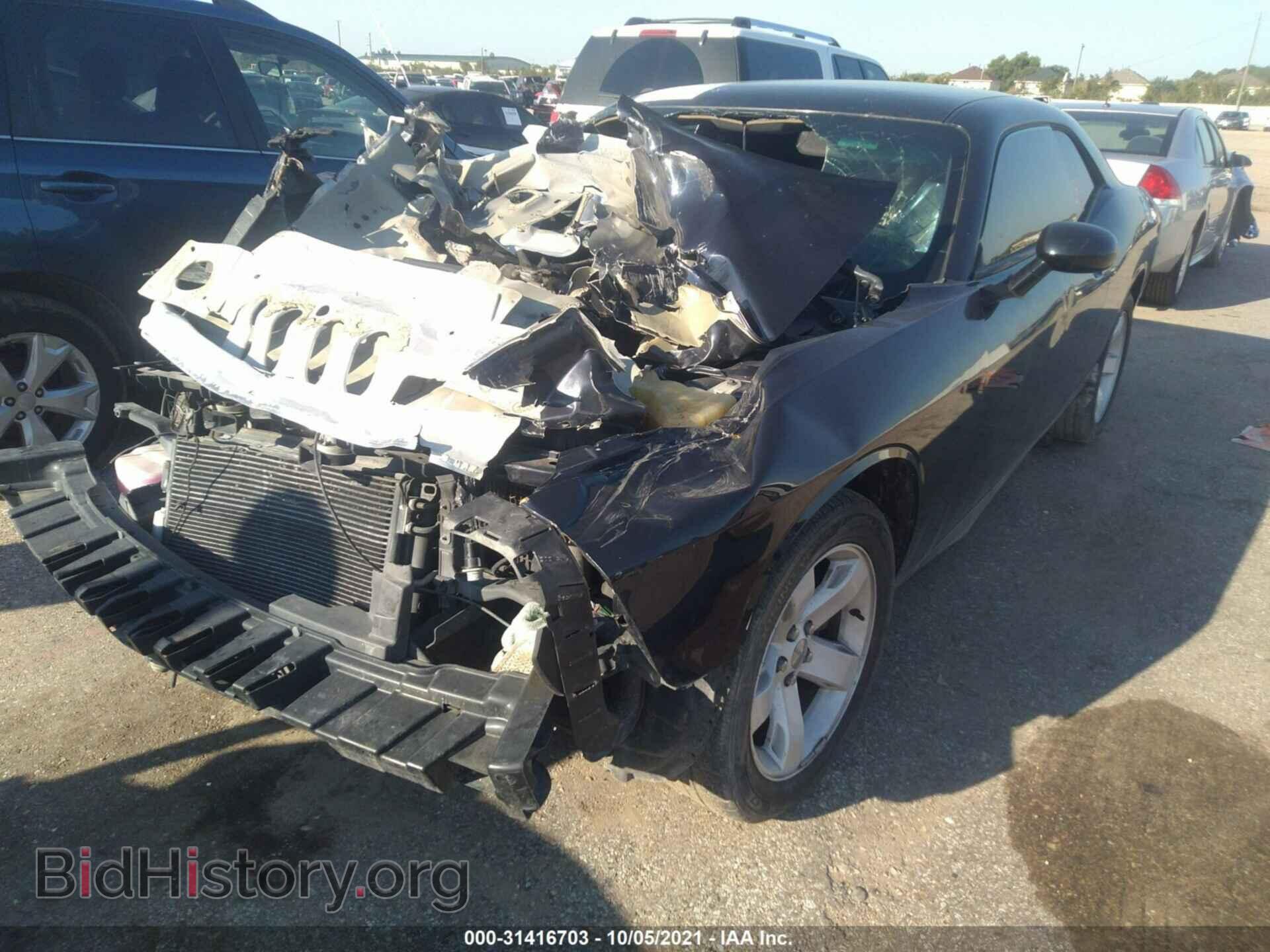 2012 DODGE CHALLENGER - VIN: 2C3CDYAG2CH281072 - Photo 2