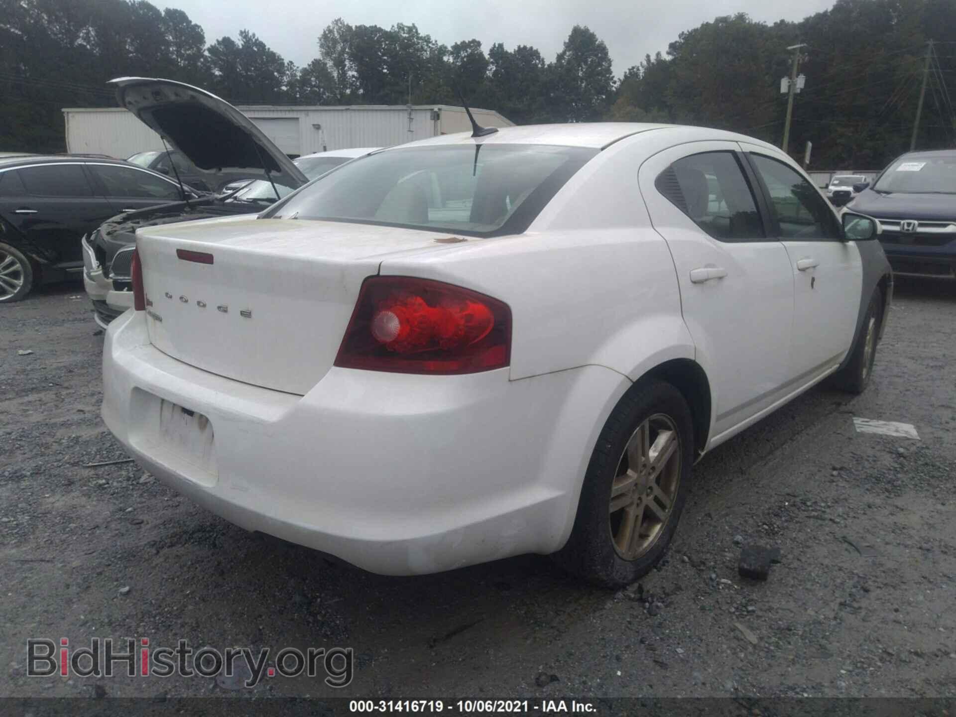 2011 DODGE AVENGER - VIN: 1B3BD1FB1BN564937 - Фото 4