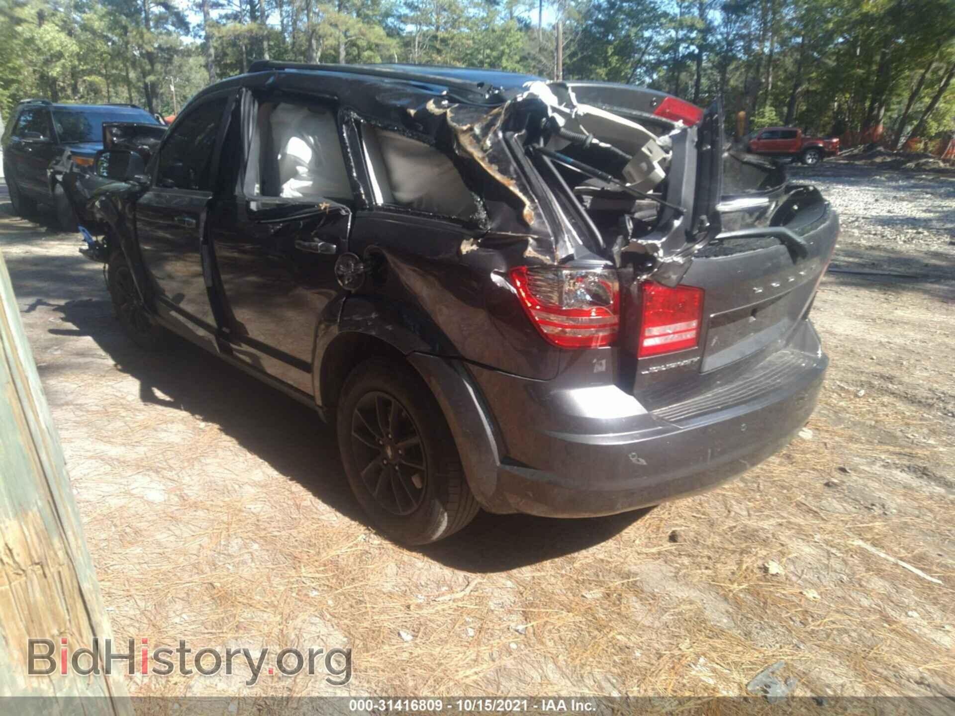 2020 DODGE JOURNEY - VIN: 3C4PDCAB0LT276058 - Фото 3