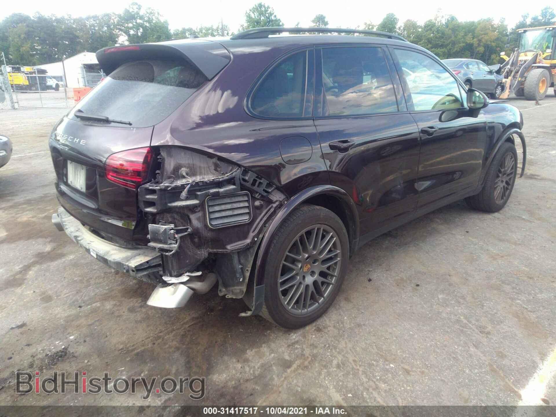 2017 PORSCHE CAYENNE - VIN: WP1AA2A20HKA88799 - Фото 4