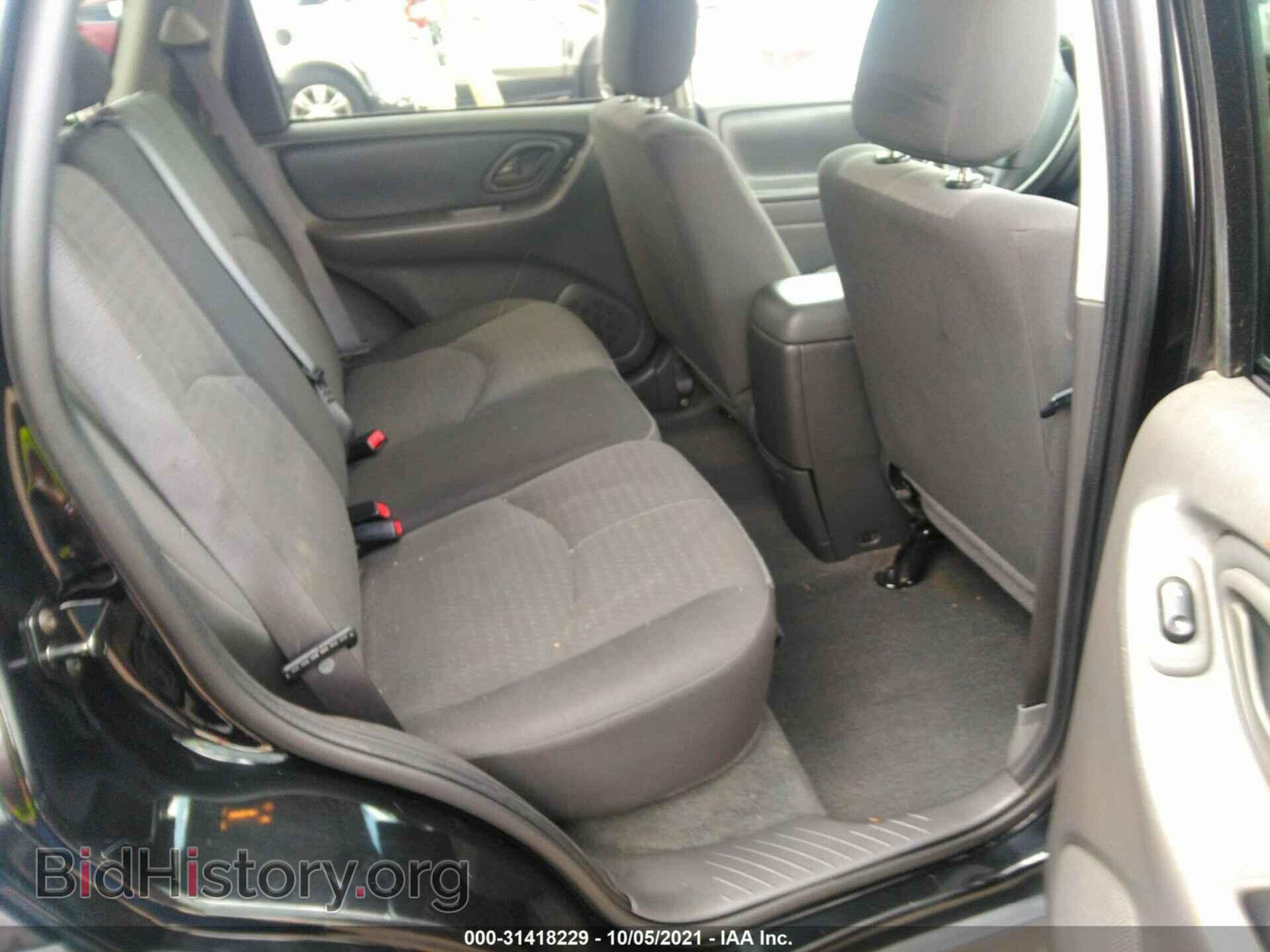 2006 MAZDA TRIBUTE - VIN: 4F2YZ02Z76KM02647 - Фото 8