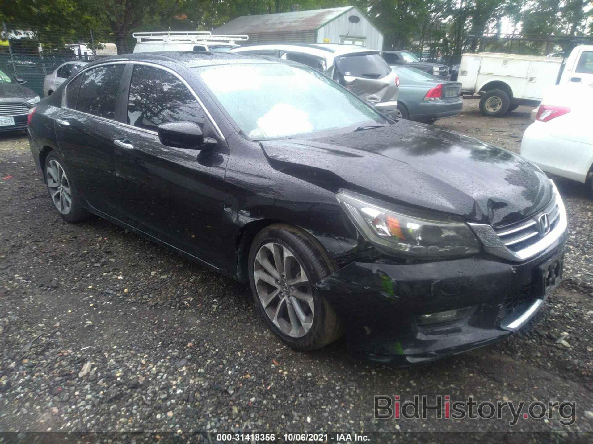 Photo 1HGCR2F54FA172540 - HONDA ACCORD SEDAN 2015