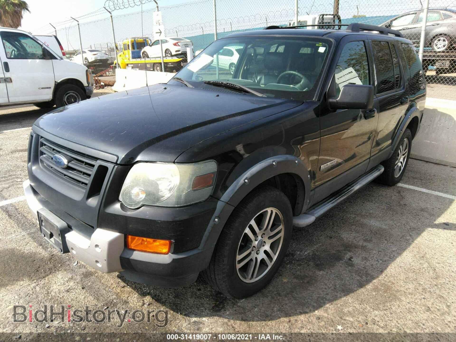 2007 FORD EXPLORER - VIN: 1FMEU63EX7UB04577 - Фото 2