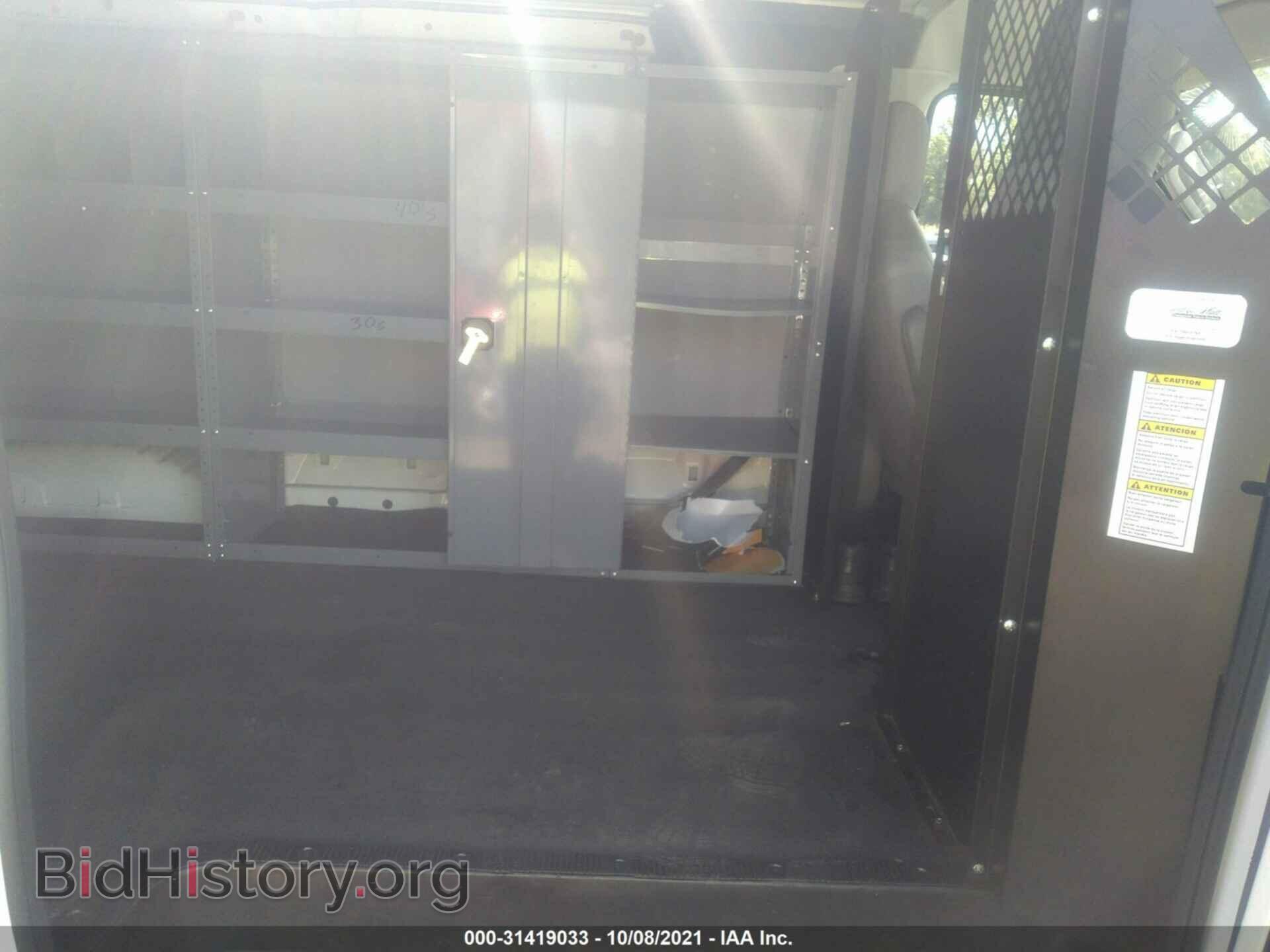 2009 FORD ECONOLINE CARGO VAN - VIN: 1FTNE24W69DA55849 - Фото 8