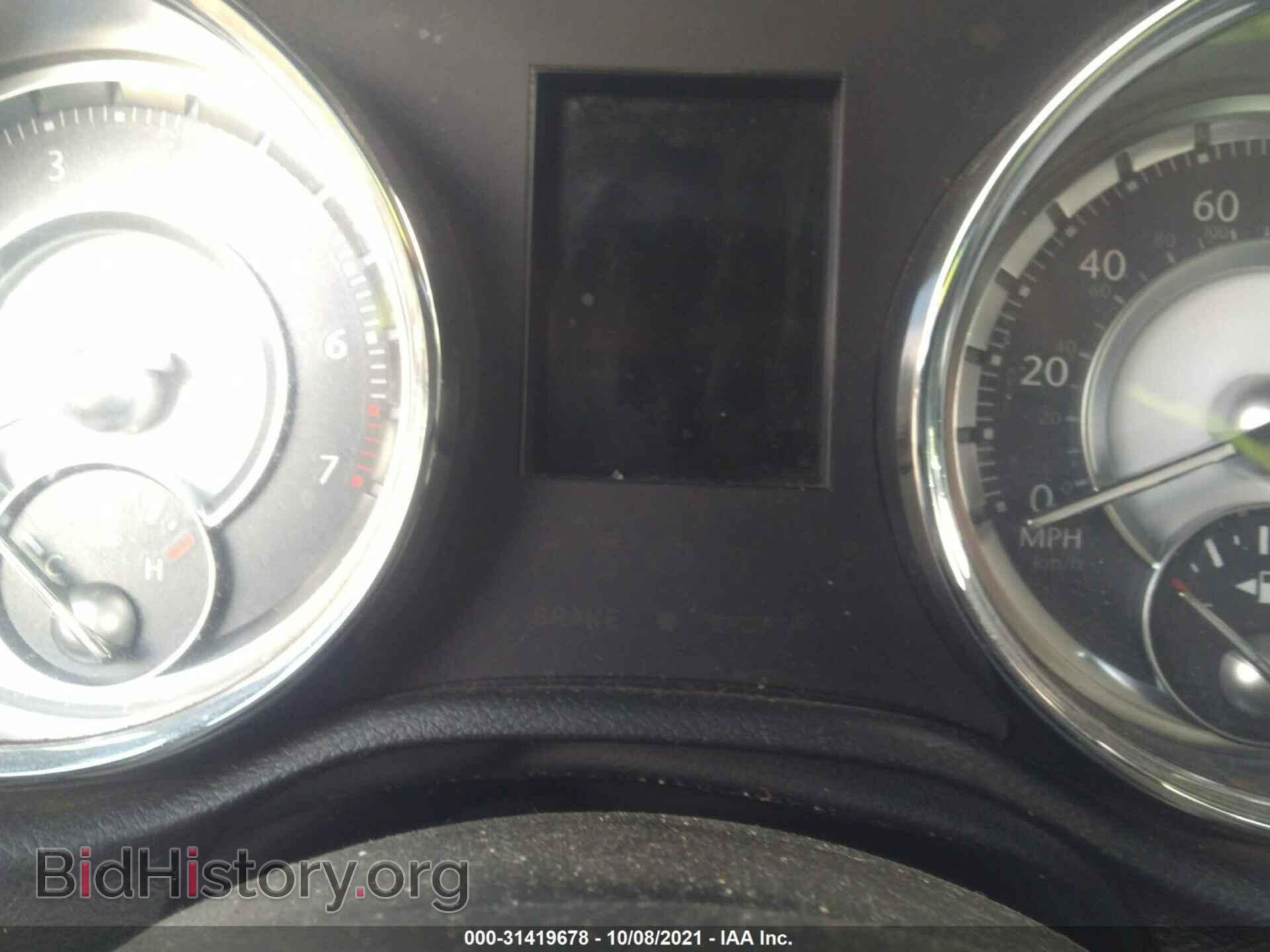 2012 CHRYSLER 300 - VIN: 2C3CCAAG5CH173006 - Фото 7