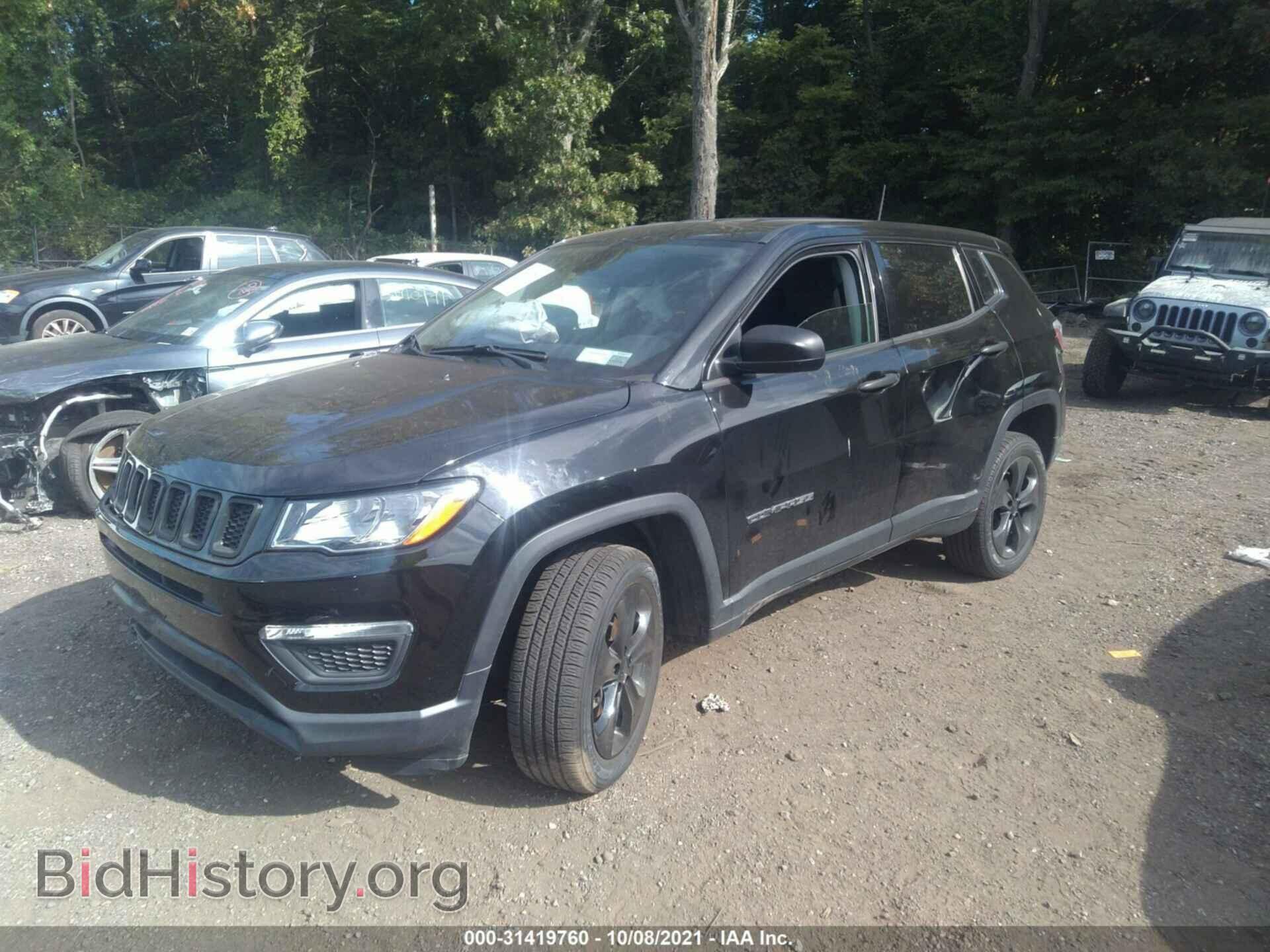 2017 JEEP COMPASS - VIN: 3C4NJDABXHT627622 - Photo 2