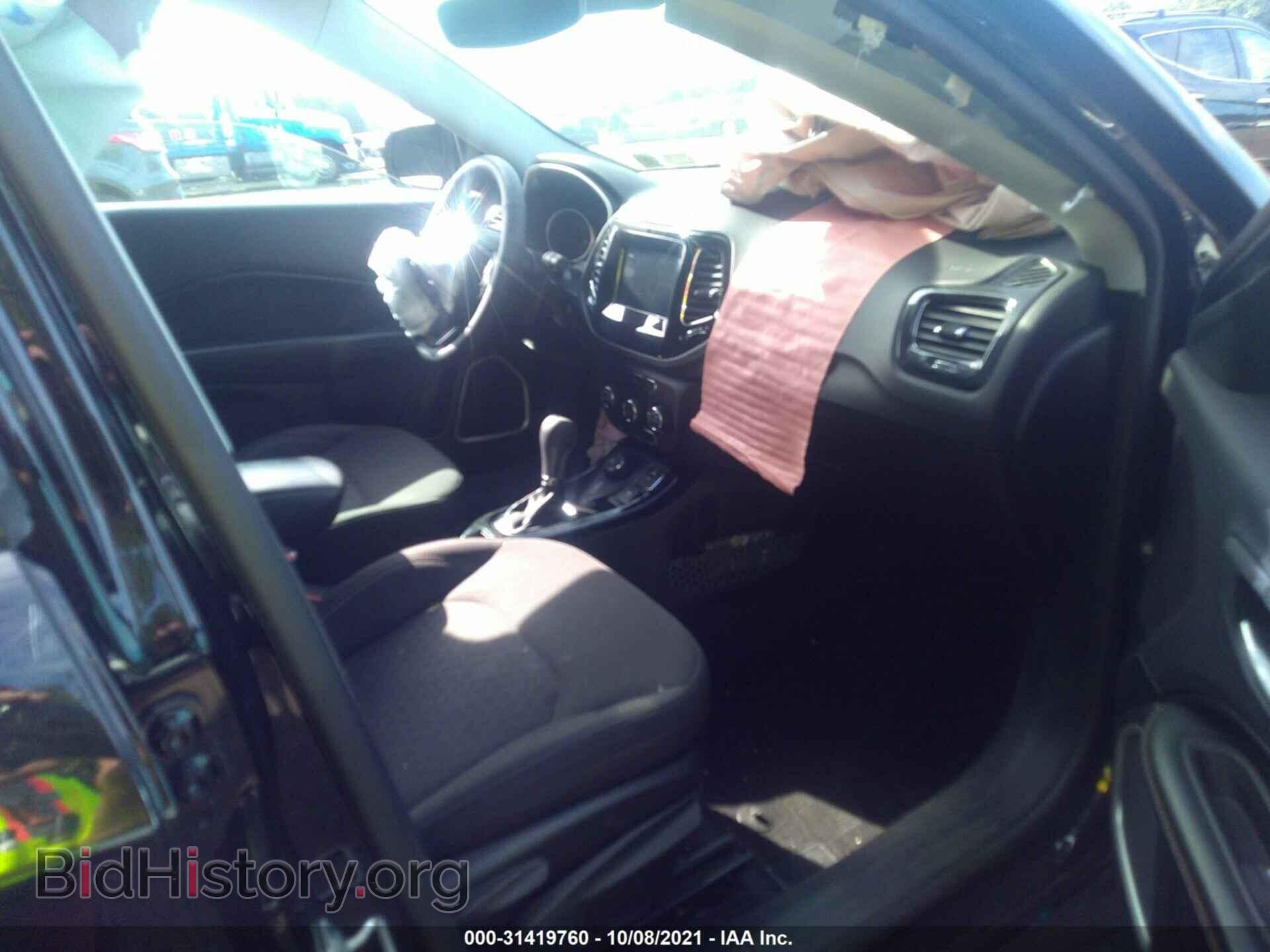 2017 JEEP COMPASS - VIN: 3C4NJDABXHT627622 - Photo 5