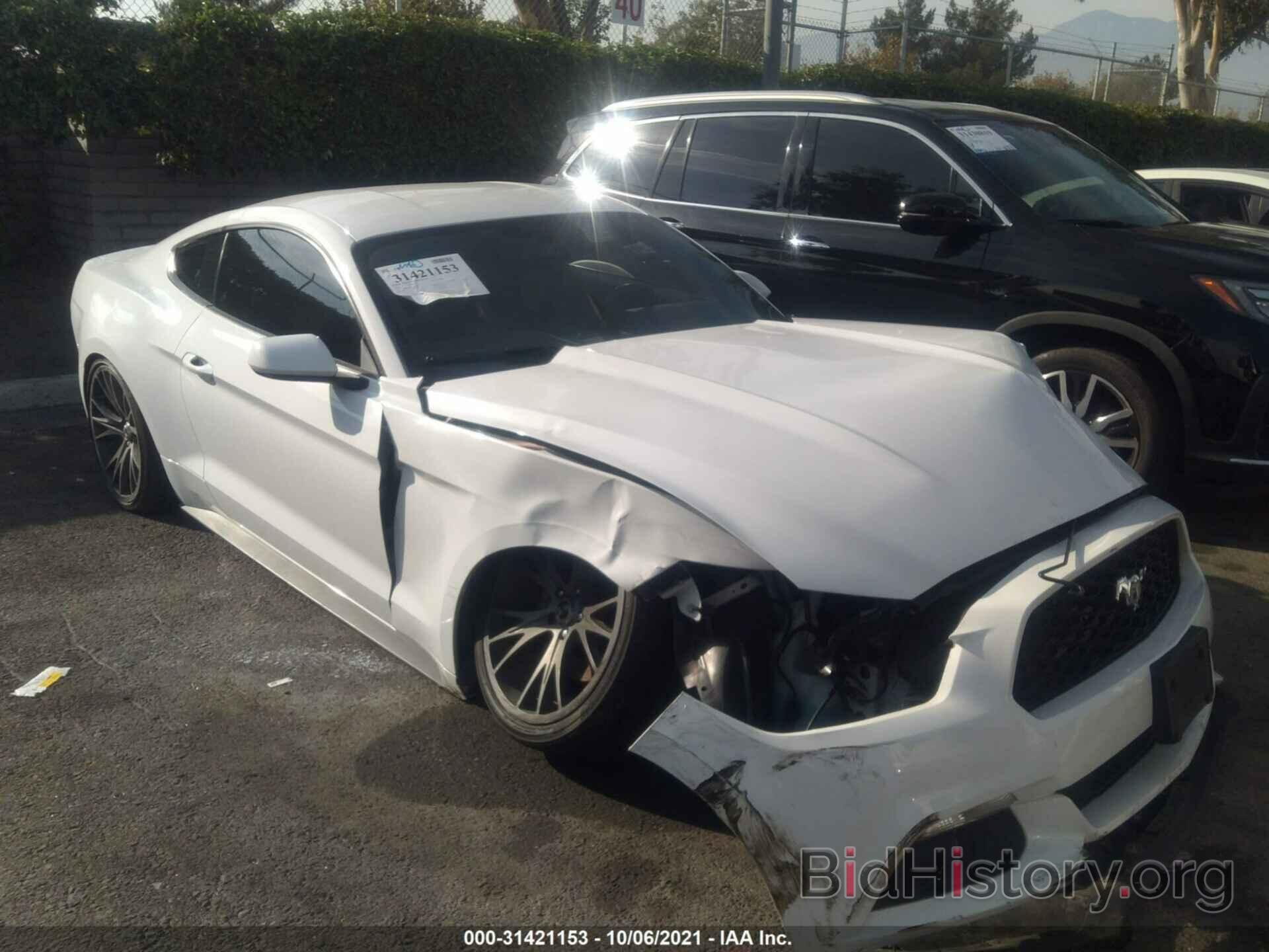 Photo 1FA6P8AM9G5230810 - FORD MUSTANG 2016