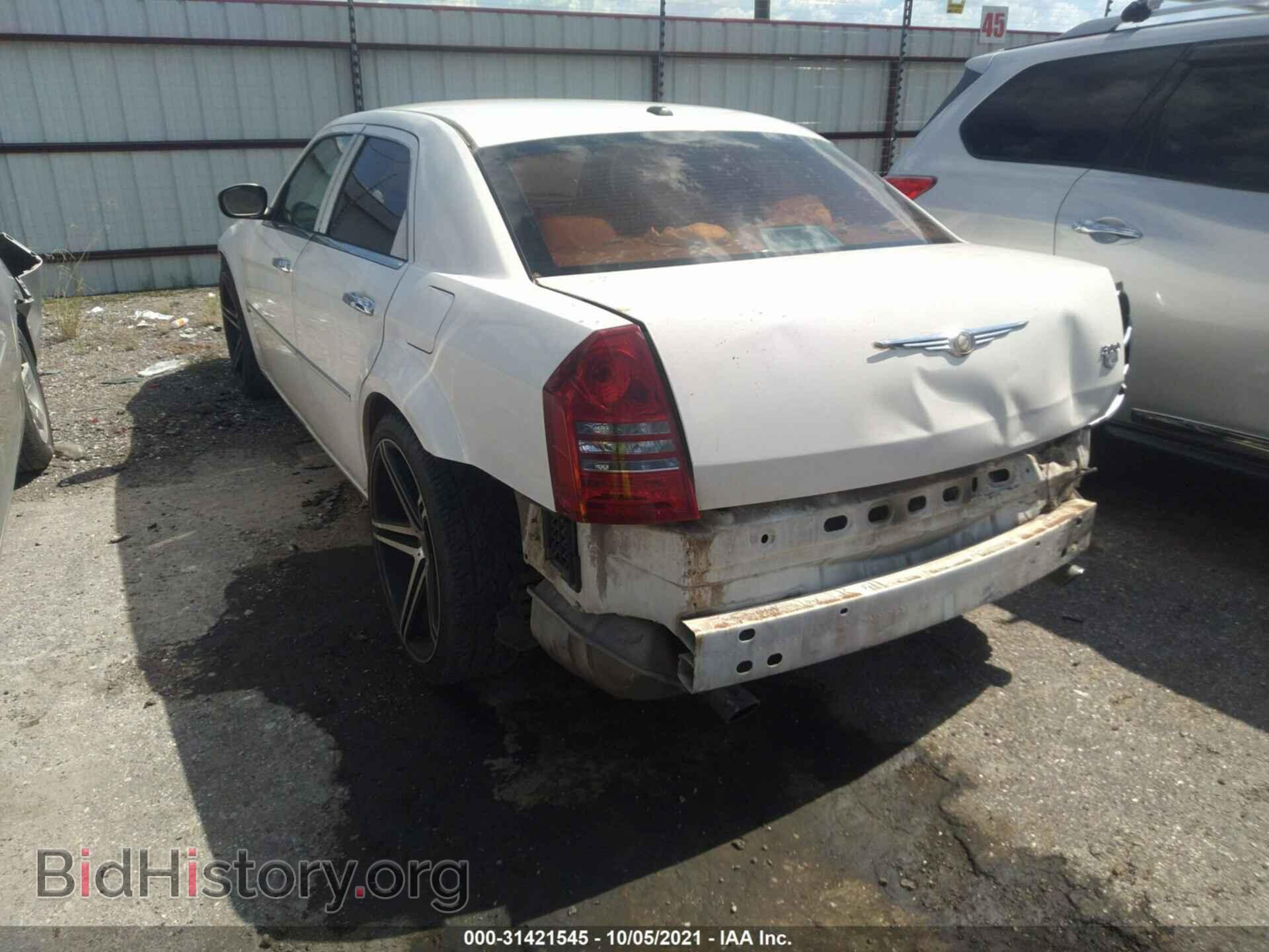 2006 CHRYSLER 300 - VIN: 2C3KA63H76H533322 - Фото 3