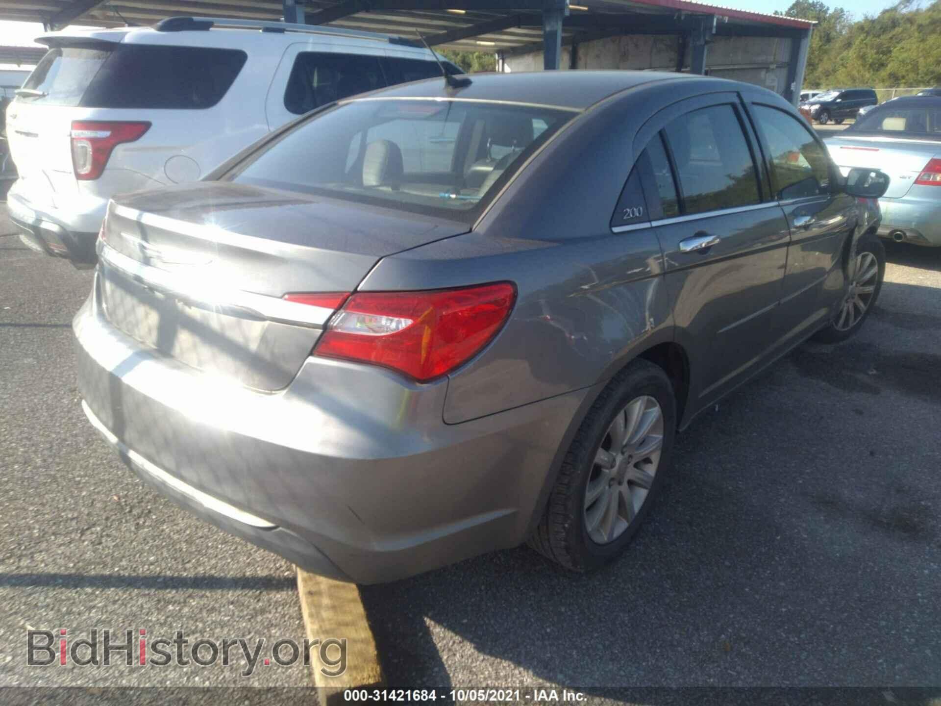 2013 CHRYSLER 200 - VIN: 1C3CCBCG9DN591287 - Photo 4