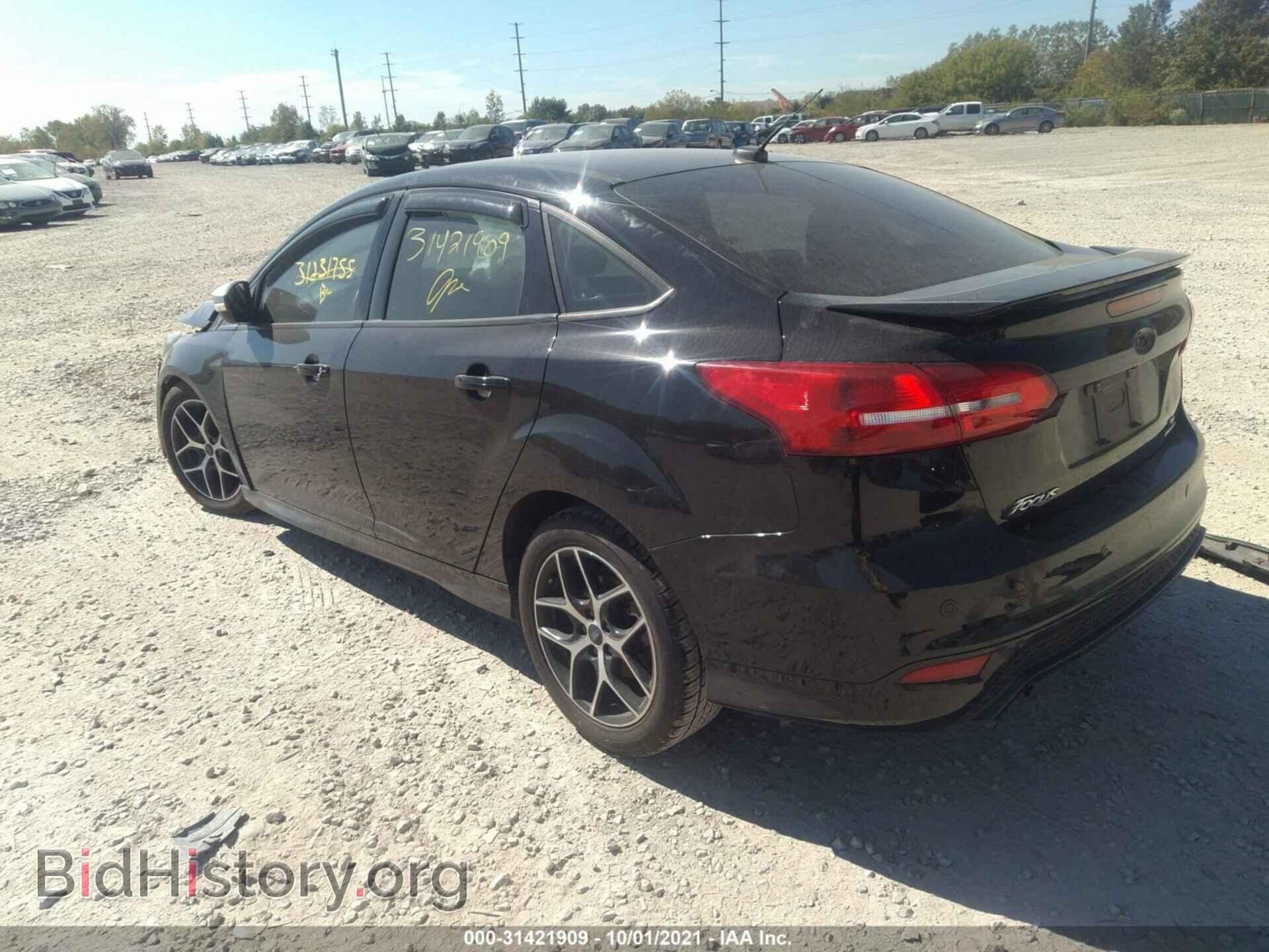 2016 FORD FOCUS - VIN: 1FADP3F28GL267182 - Фото 3