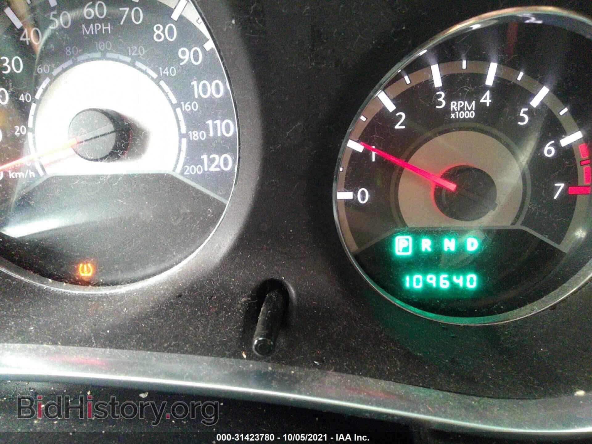 2011 CHRYSLER 200 - VIN: 1C3BC1FB6BN540008 - Фото 7