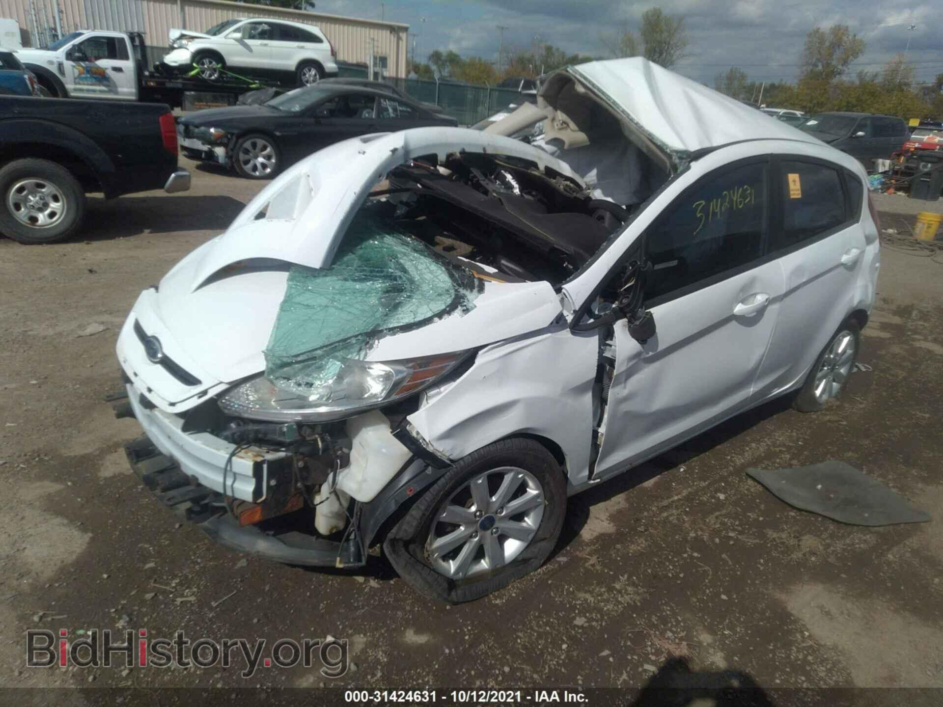 2012 FORD FIESTA - VIN: 3FADP4EJ4CM215913 - Photo 2