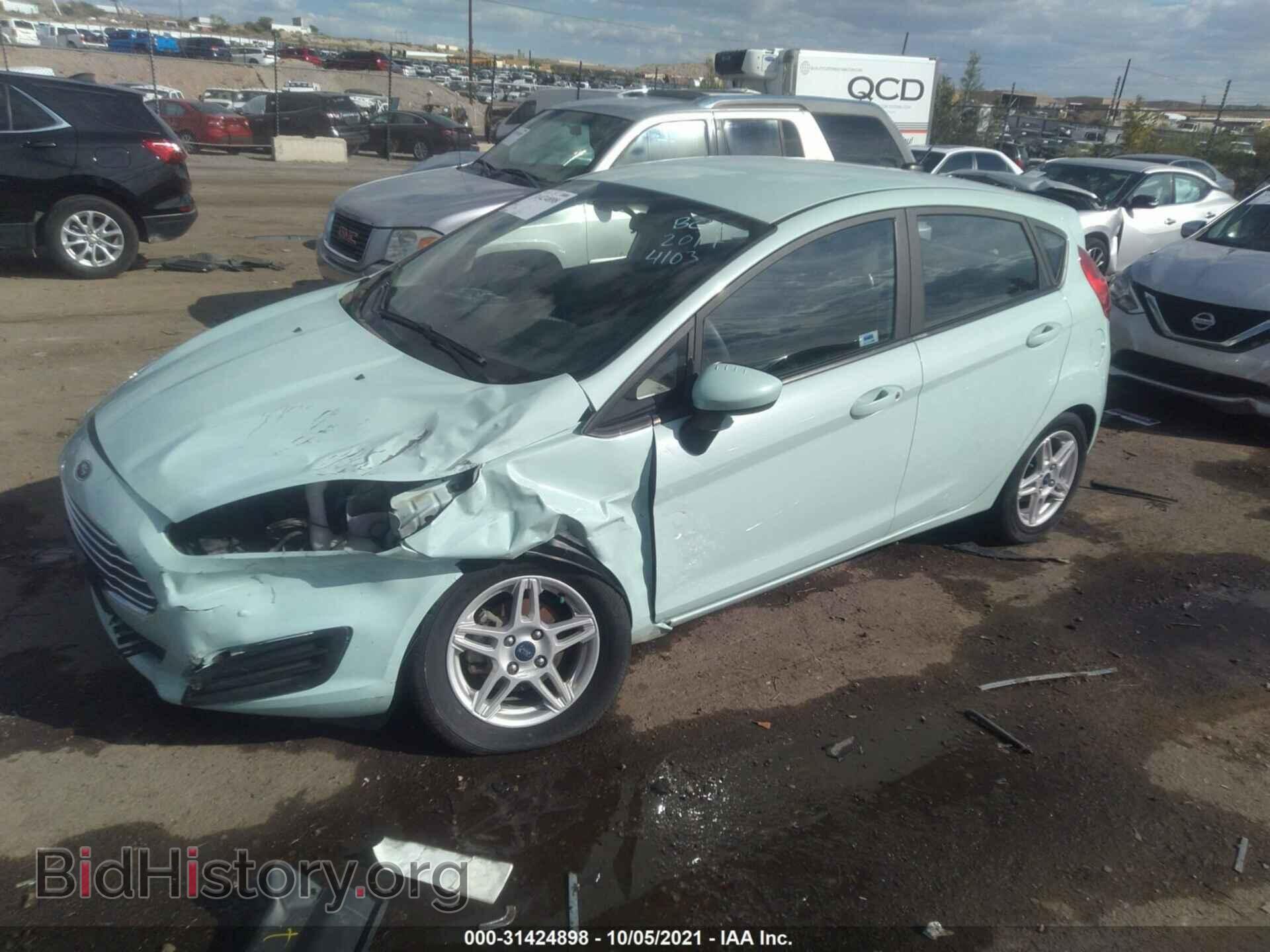 2017 FORD FIESTA - VIN: 3FADP4EJ7HM104103 - Фото 2