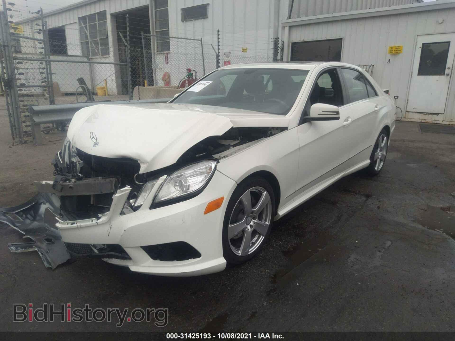 2010 MERCEDES-BENZ E-CLASS - VIN: WDDHF5GB2AA027918 - Фото 2