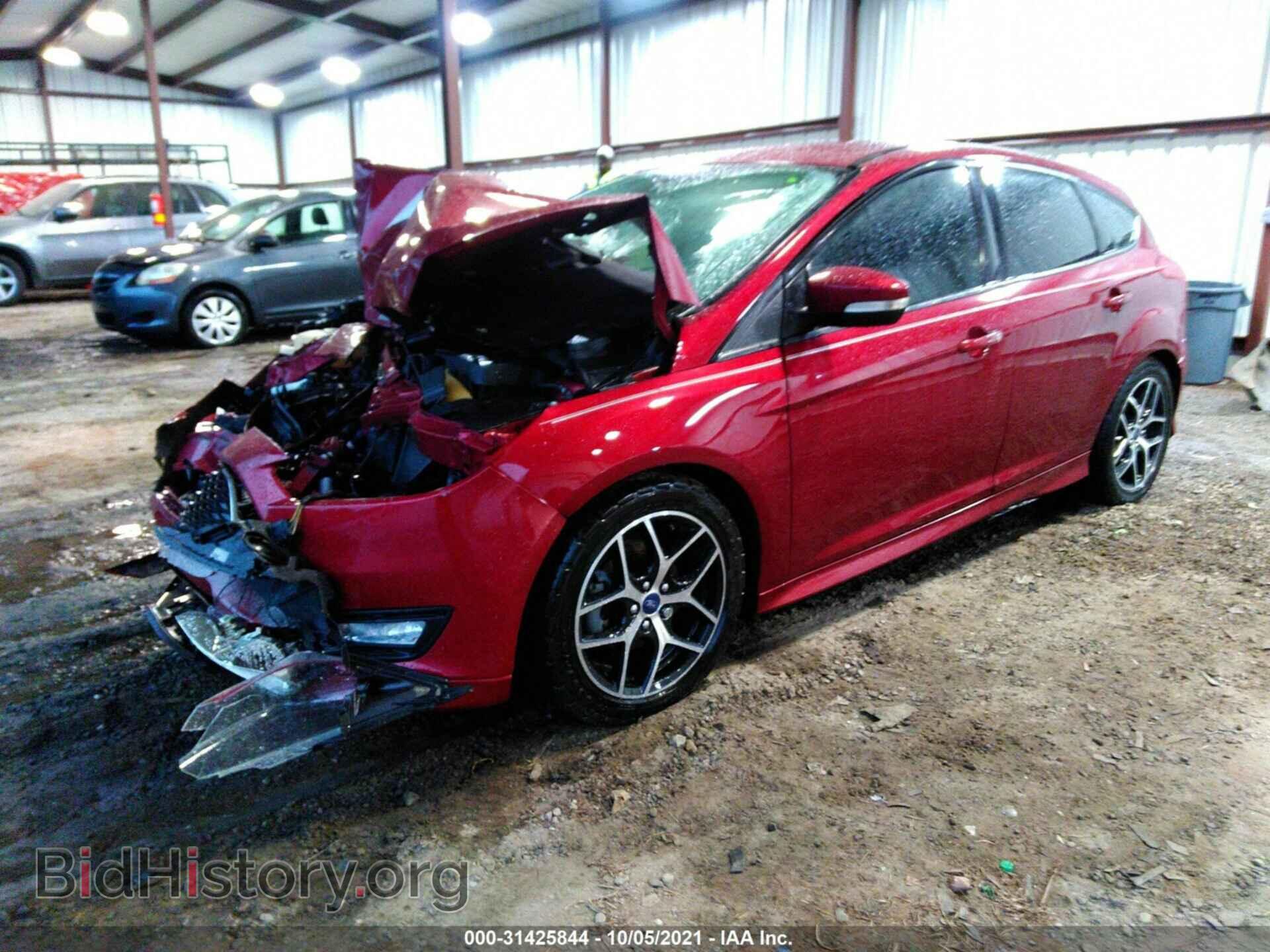 2016 FORD FOCUS - VIN: 1FADP3K25GL388421 - Фото 2