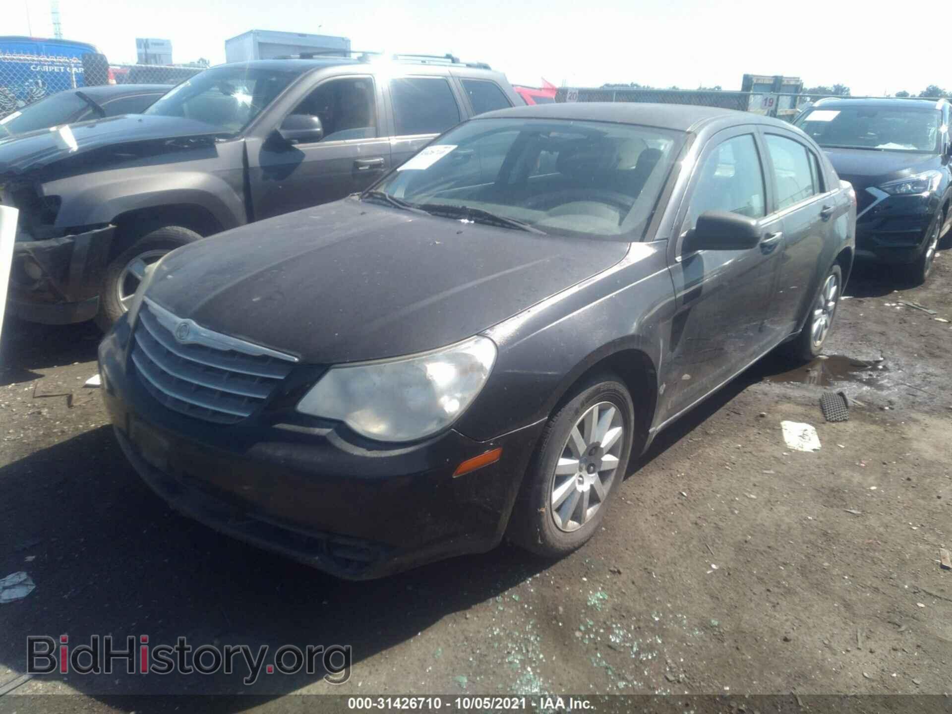 2010 CHRYSLER SEBRING - VIN: 1C3CC4FB5AN197261 - Фото 2