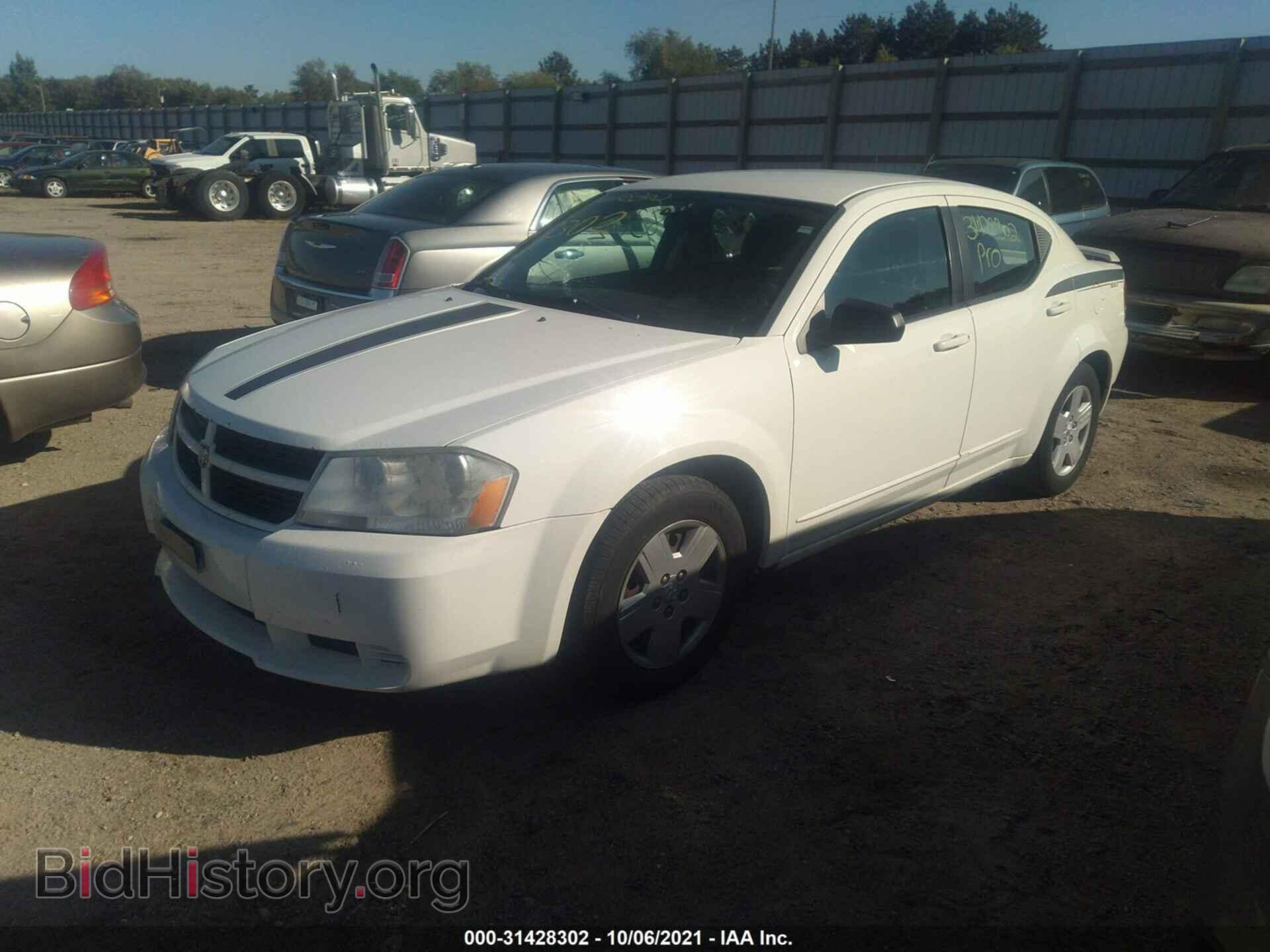 2010 DODGE AVENGER - VIN: 1B3CC4FB9AN191492 - Photo 2