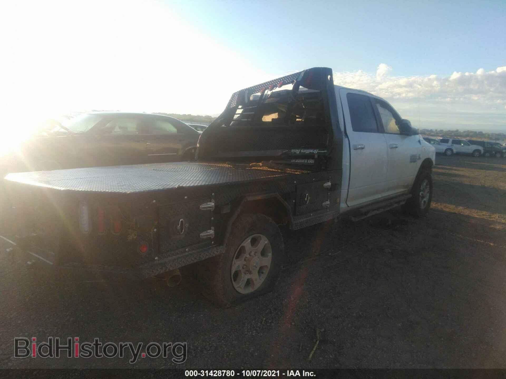 2017 RAM 3500 - VIN: 3C63R3HL0HG677650 - Фото 4