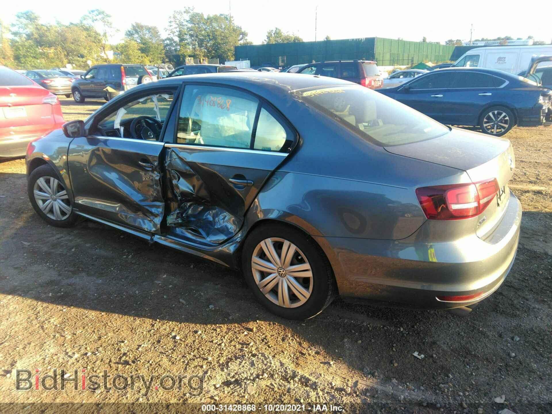 2017 VOLKSWAGEN JETTA - VIN: 3VW2B7AJ2HM401106 - Фото 3