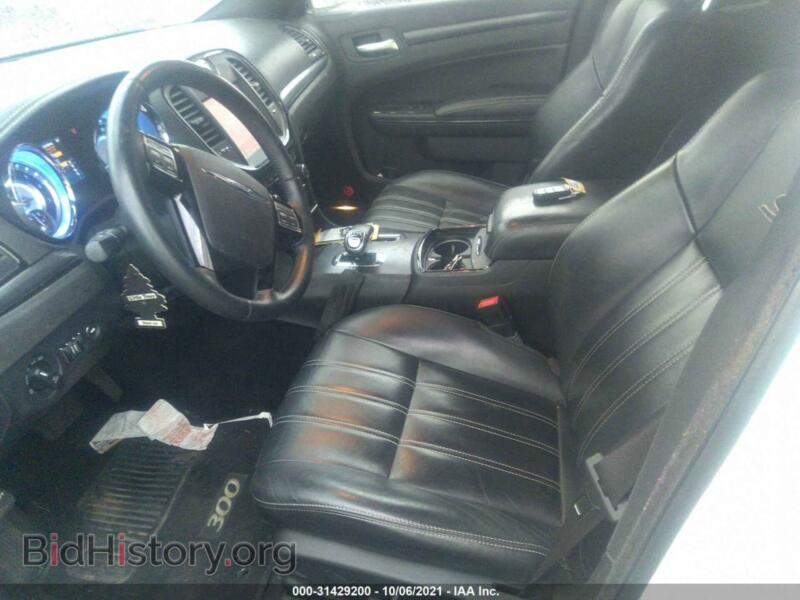 2014 Chrysler 300 (VIN 2C3CCABG3EH309926) — фото 5 из 11