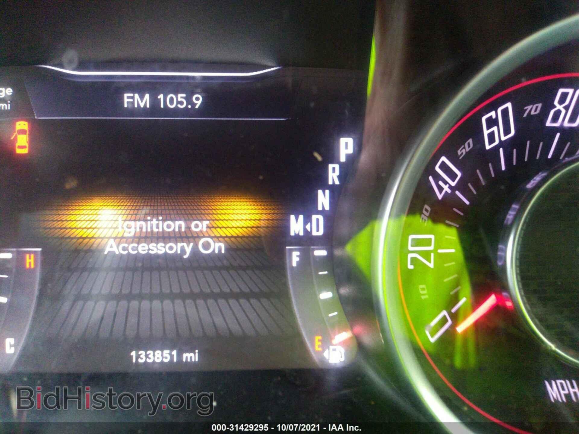 2015 DODGE CHALLENGER - VIN: 2C3CDZAG4FH761009 - Фото 7
