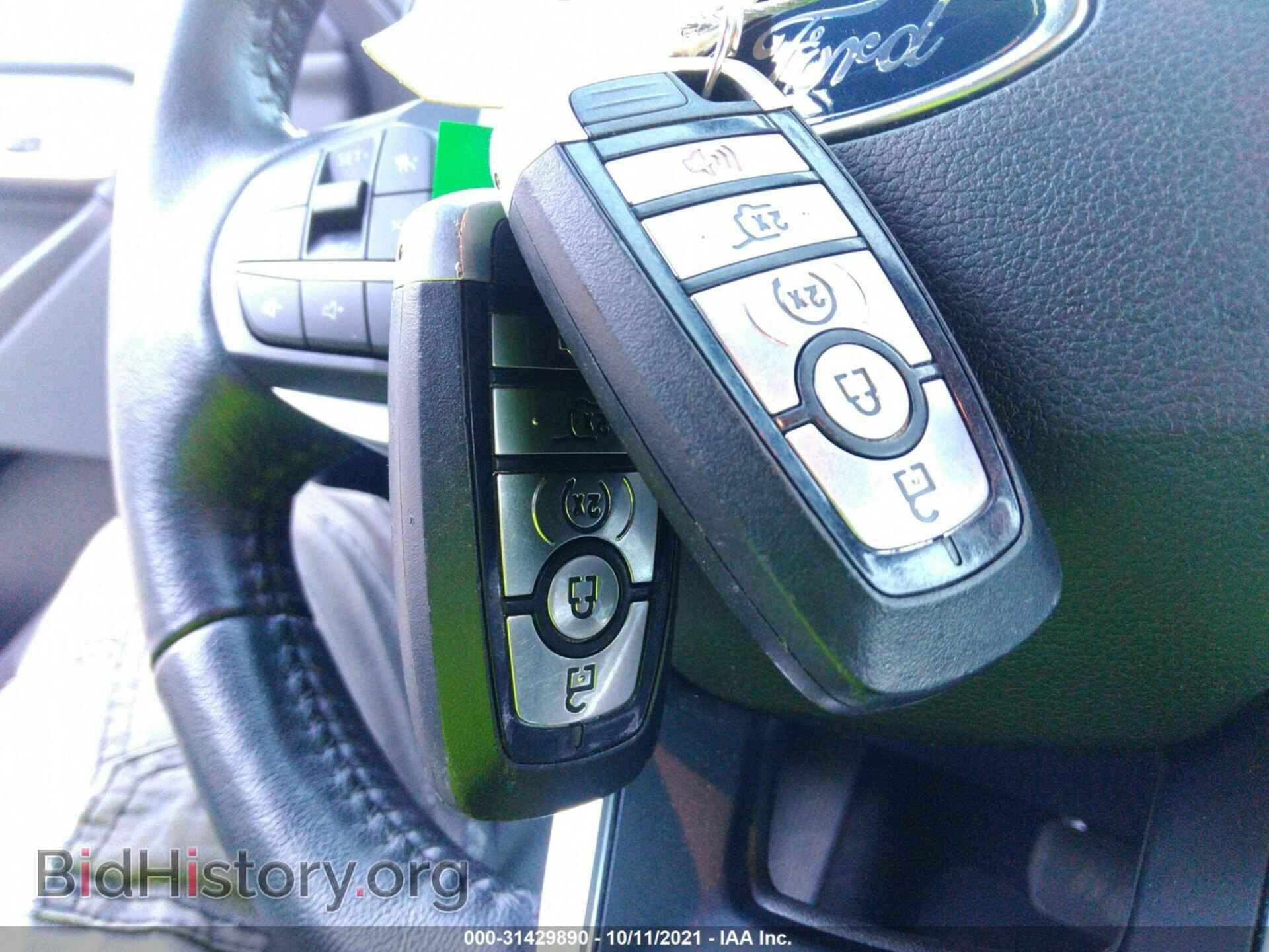 2020 FORD EXPLORER - VIN: 1FMSK8FH2LGC00352 - Photo 11