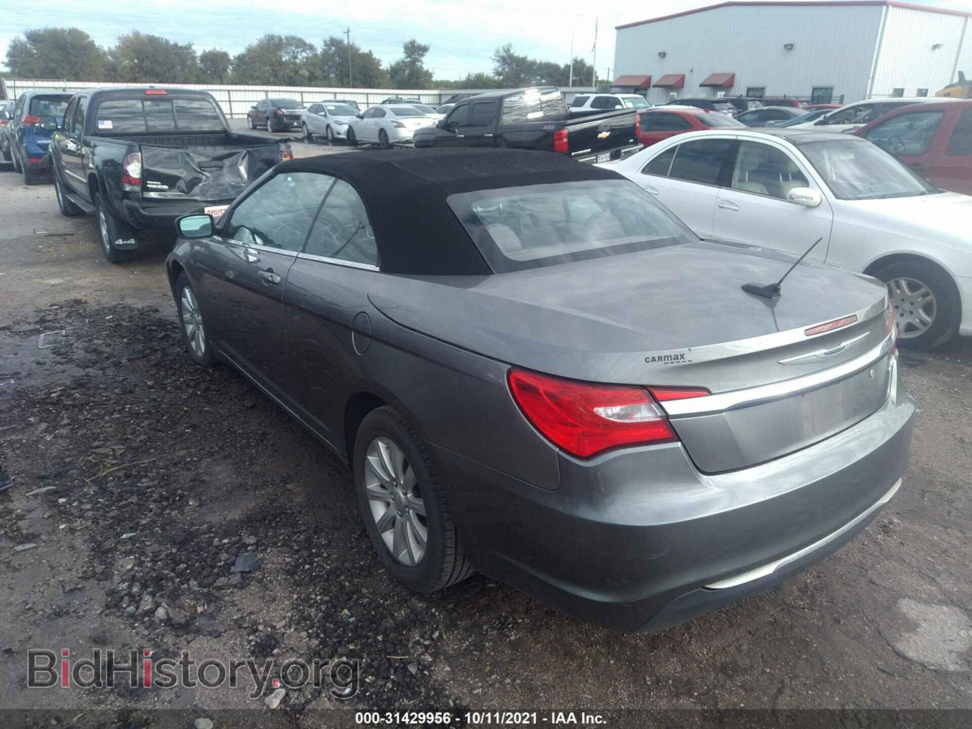 2012 CHRYSLER 200 - VIN: 1C3BCBEB9CN218407 - Фото 3