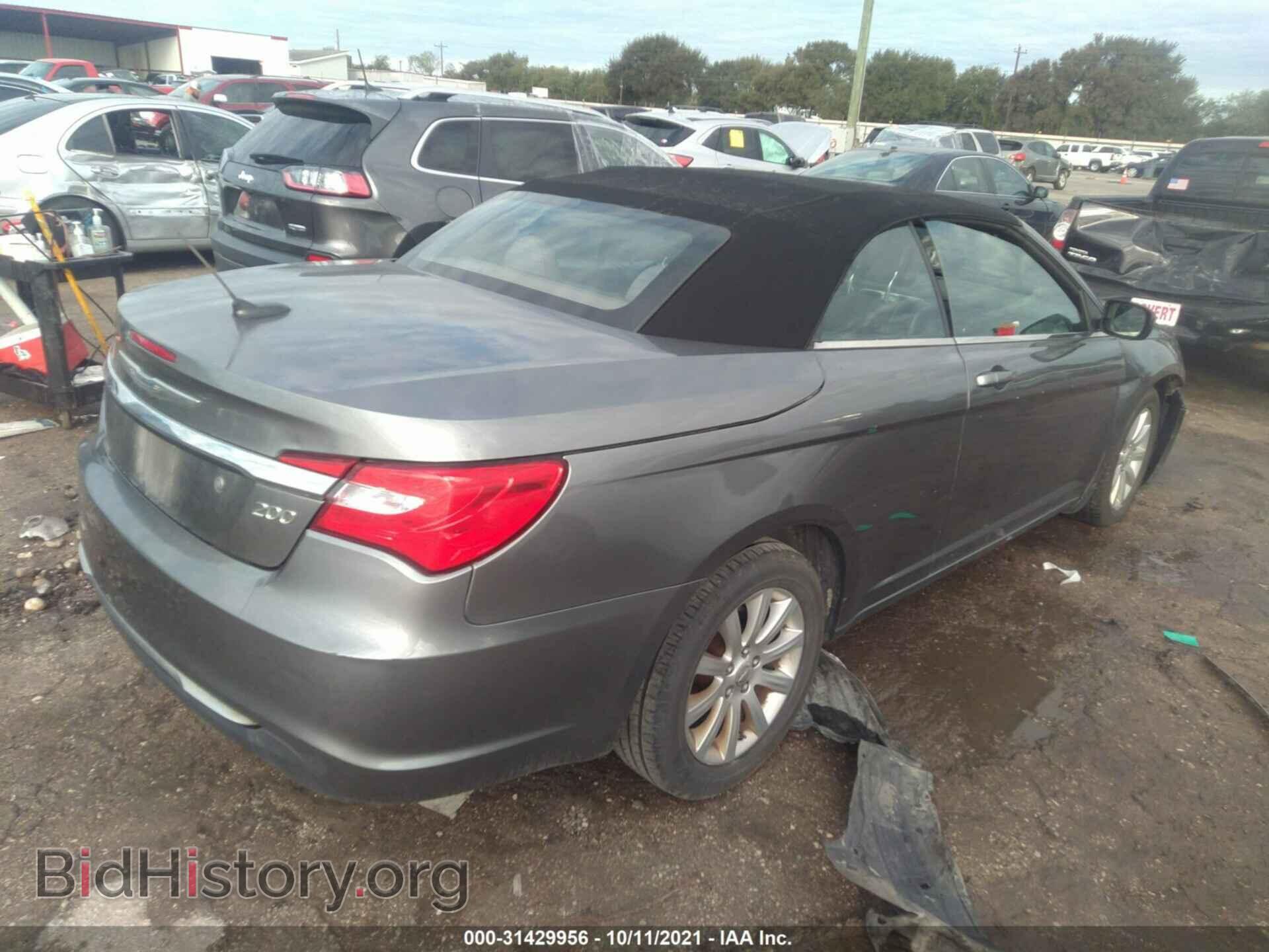 2012 CHRYSLER 200 - VIN: 1C3BCBEB9CN218407 - Фото 4