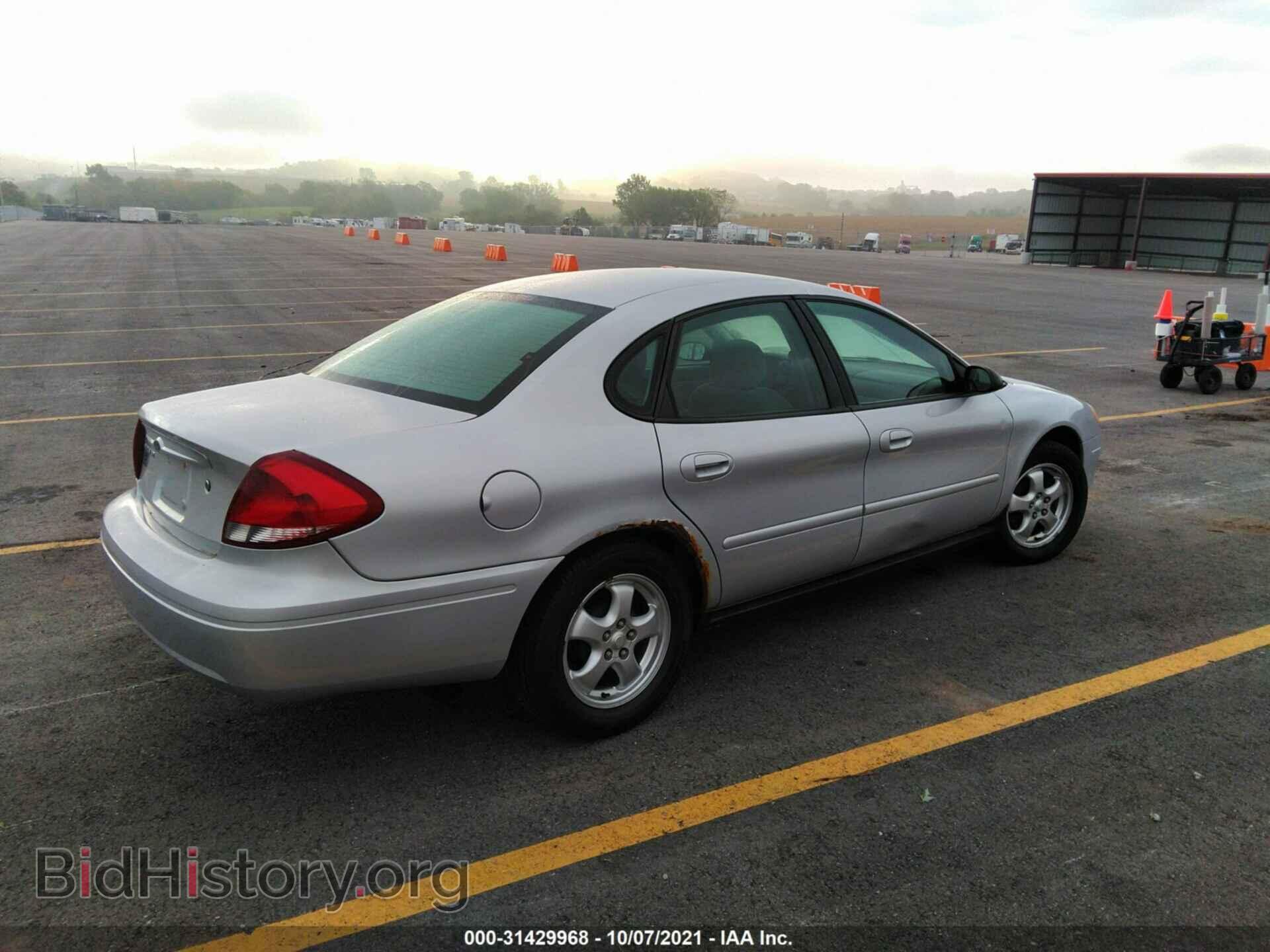 2006 FORD TAURUS - VIN: 1FAFP53U46A108146 - Фото 4