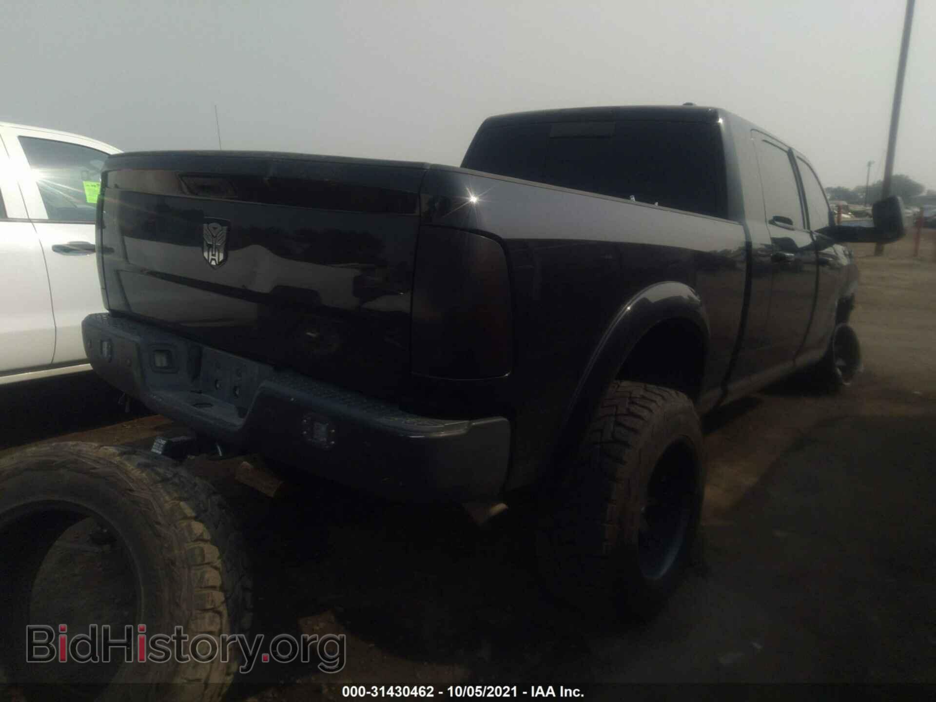 2011 RAM 3500 - VIN: 3D73Y3HL9BG576941 - Photo 4