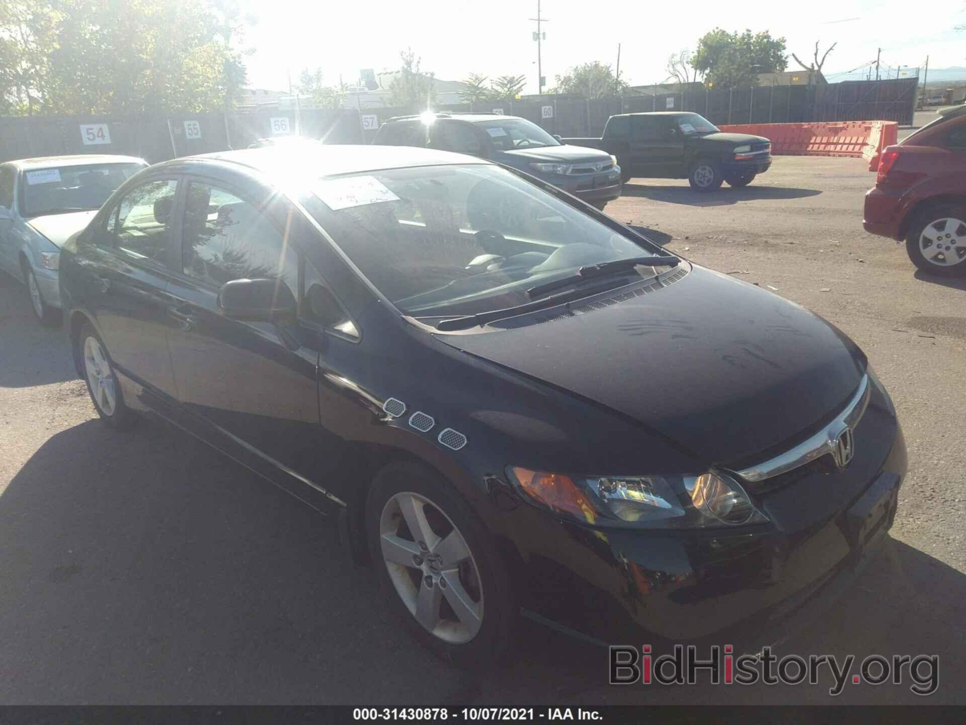 Photo 1HGFA16877L111522 - HONDA CIVIC SDN 2007