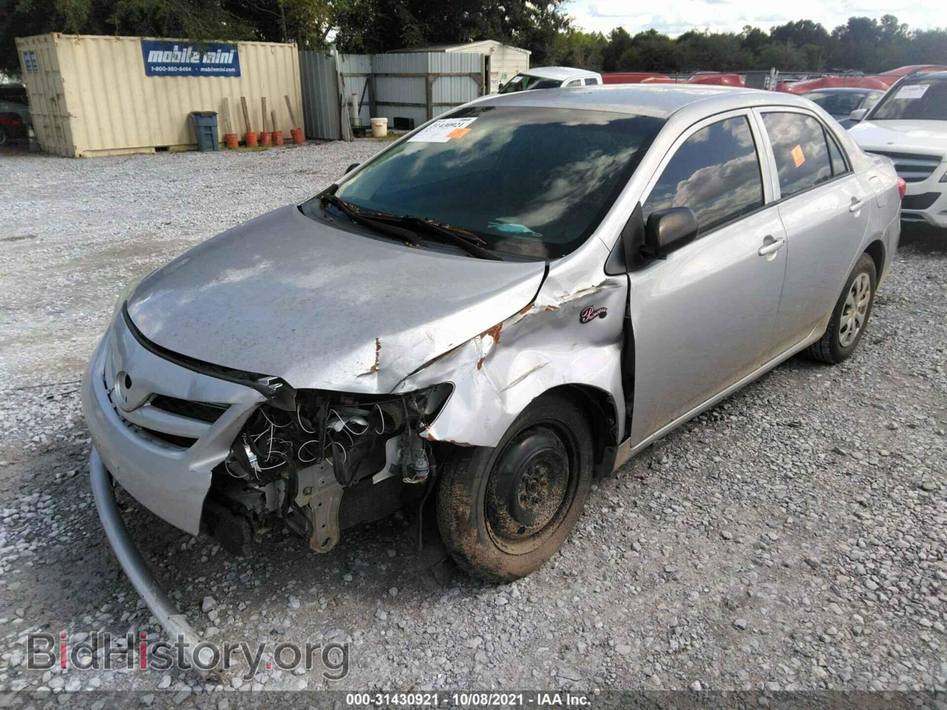 2011 TOYOTA COROLLA - VIN: 2T1BU4EE2BC747732 - Фото 2