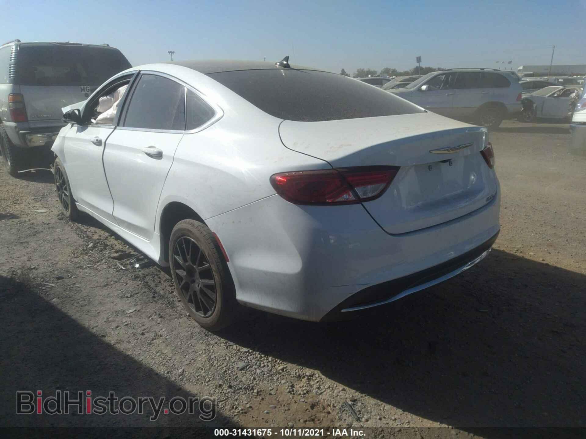 2016 CHRYSLER 200 - VIN: 1C3CCCAB0GN179891 - Фото 3