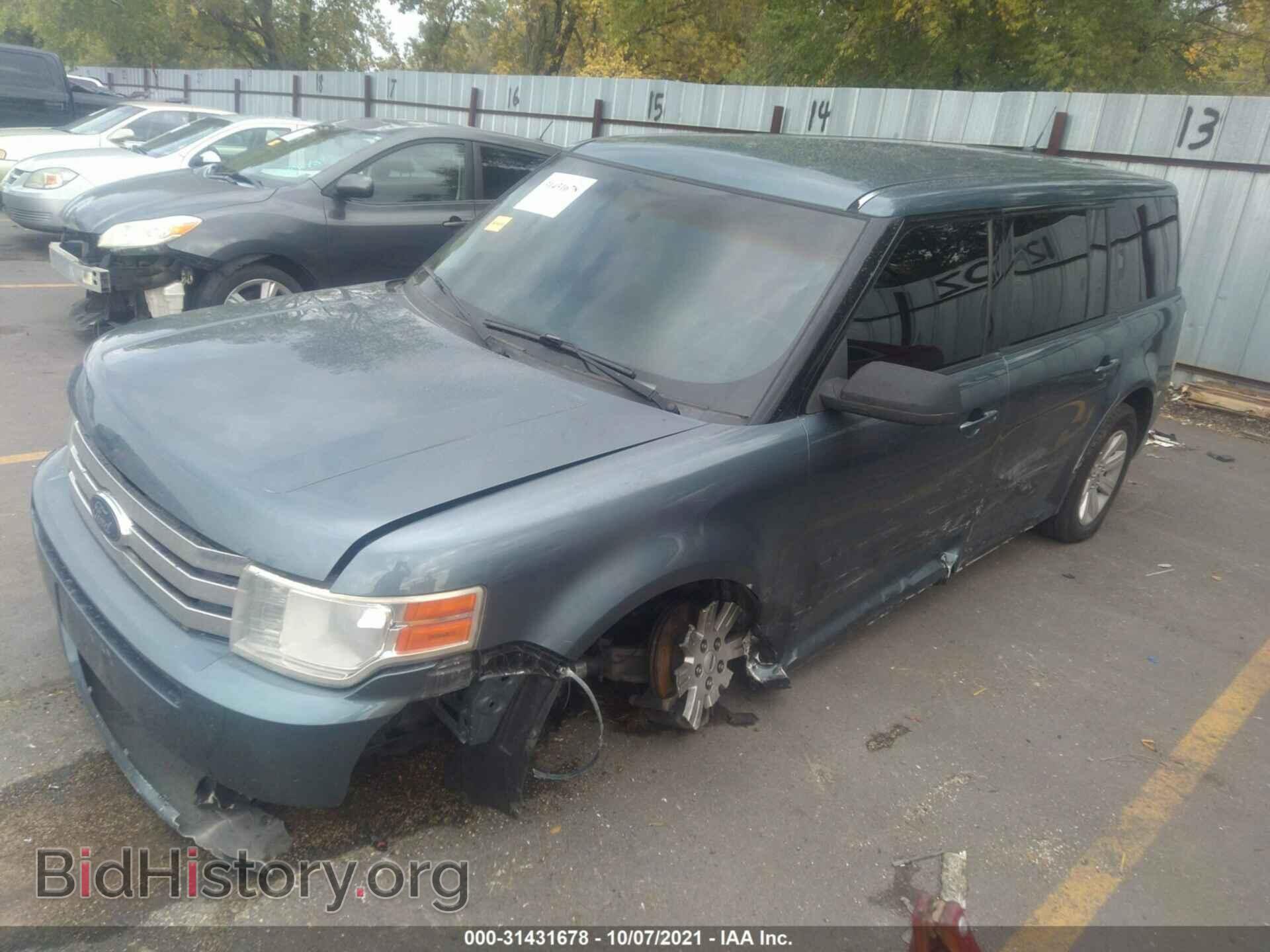 2010 FORD FLEX - VIN: 2FMGK5BC5ABD03302 - Photo 2