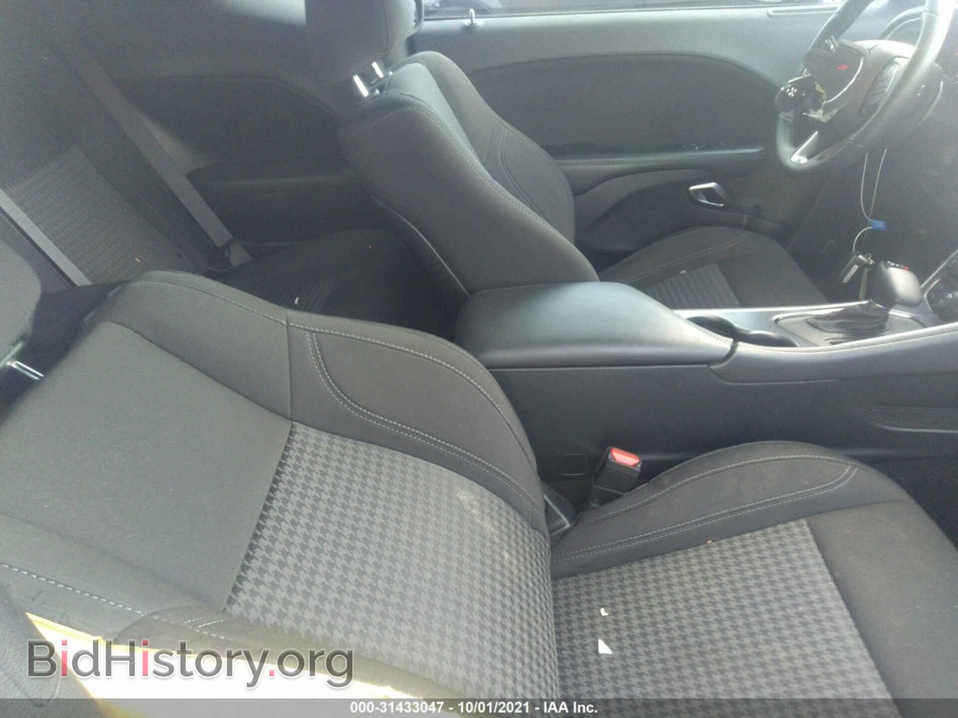 2019 DODGE CHALLENGER - VIN: 2C3CDZAG7KH667281 - Photo 5